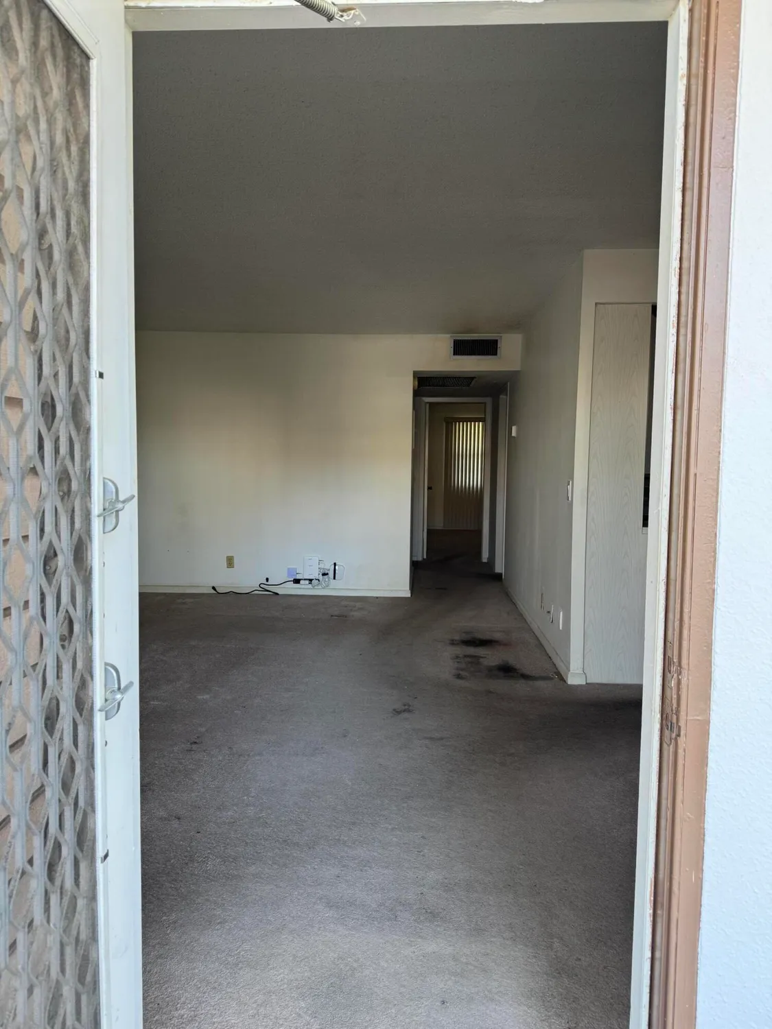 Property Slideshow image 5 of 7 | 1023 guildford b, Boca Raton, FL, 33434