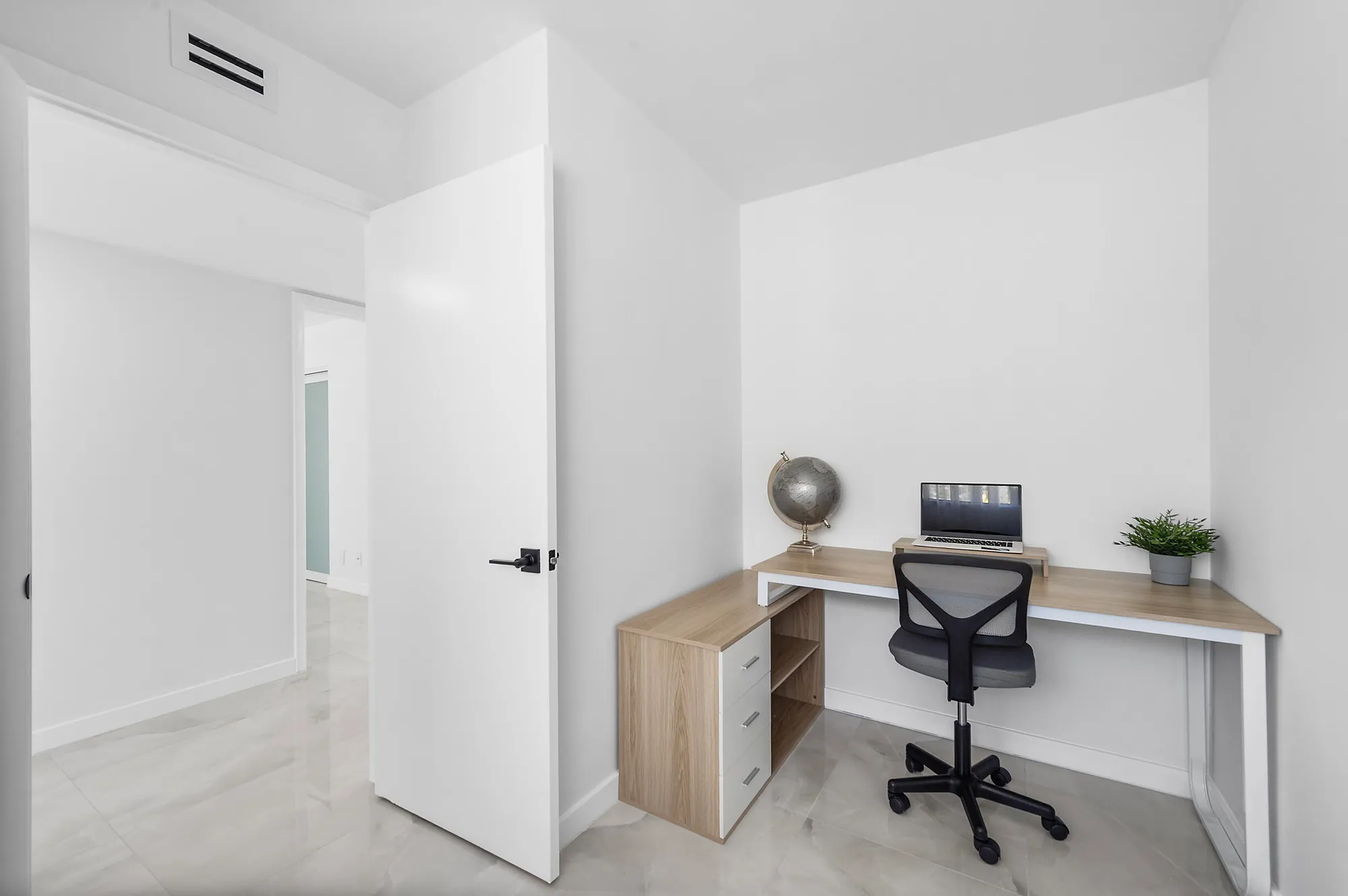 Property Slideshow image 24 of 53 | 15450 pembridge ave apt 187, Delray Beach, FL, 33484