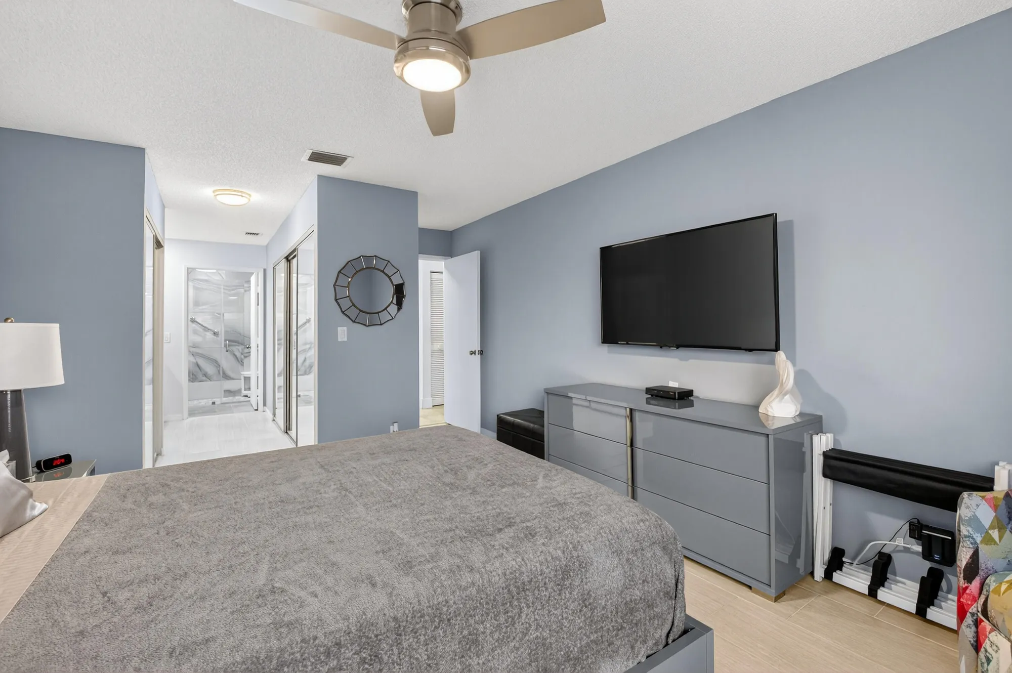 Property Slideshow image 18 of 37 | 8136 whispering palm dr b, Boca Raton, FL, 33496