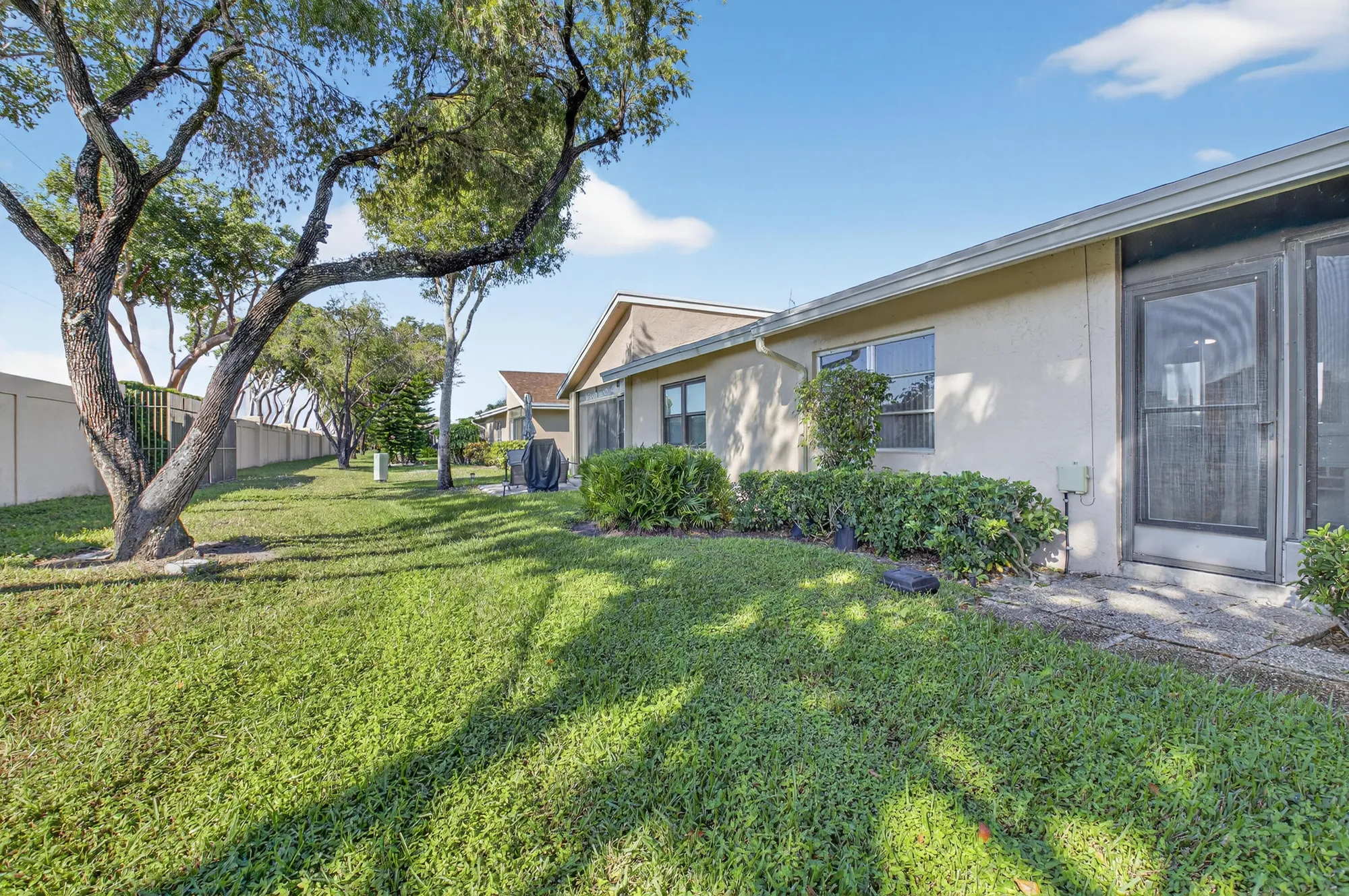 Property Slideshow image 30 of 49 | 8256 summerbreeze ln, Boca Raton, FL, 33496