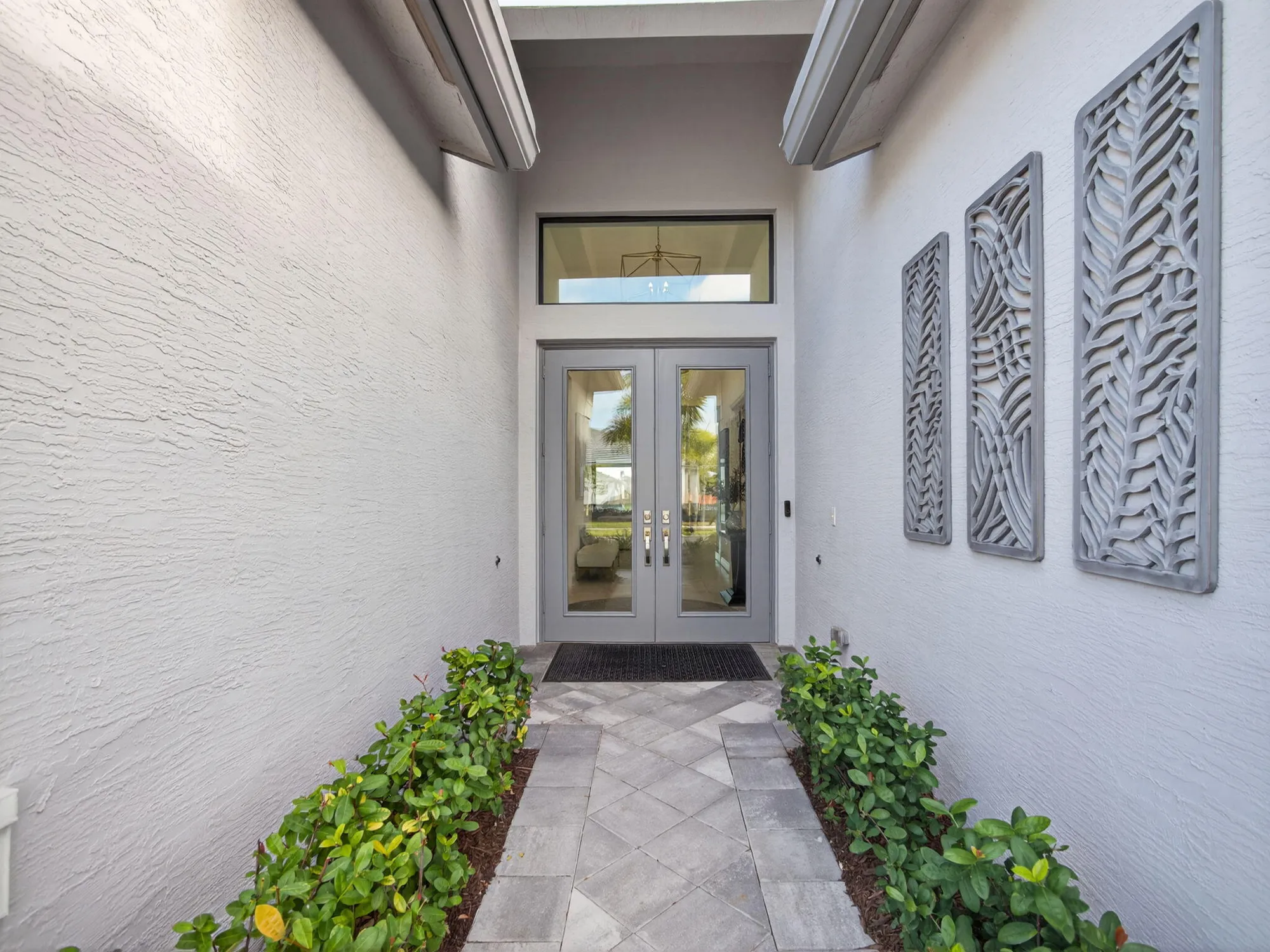 Property Slideshow image 4 of 69 | 12417 sw crystal cove dr, Port Saint Lucie, FL, 34987