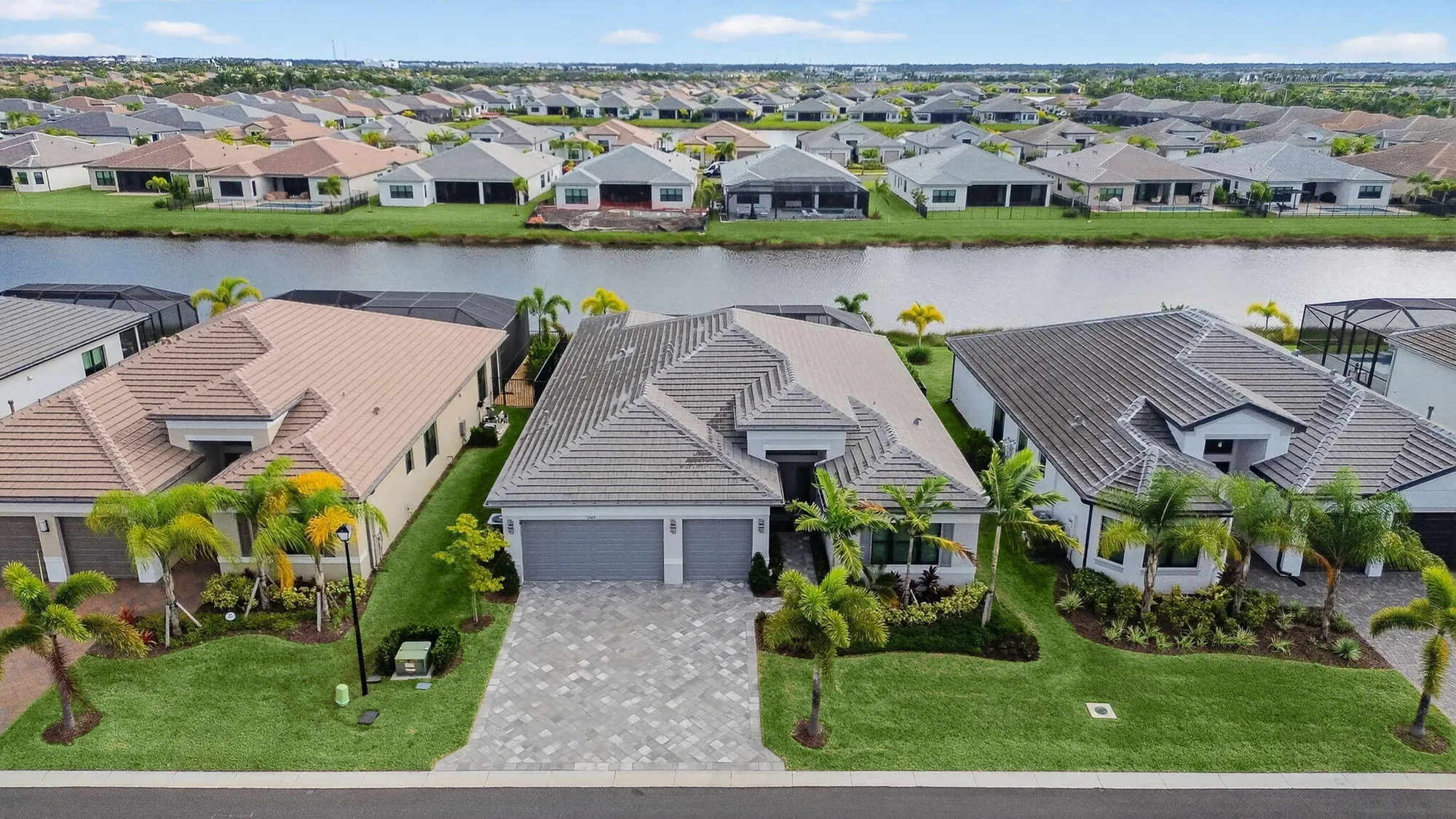 Property Slideshow image 7 of 69 | 12417 sw crystal cove dr, Port Saint Lucie, FL, 34987