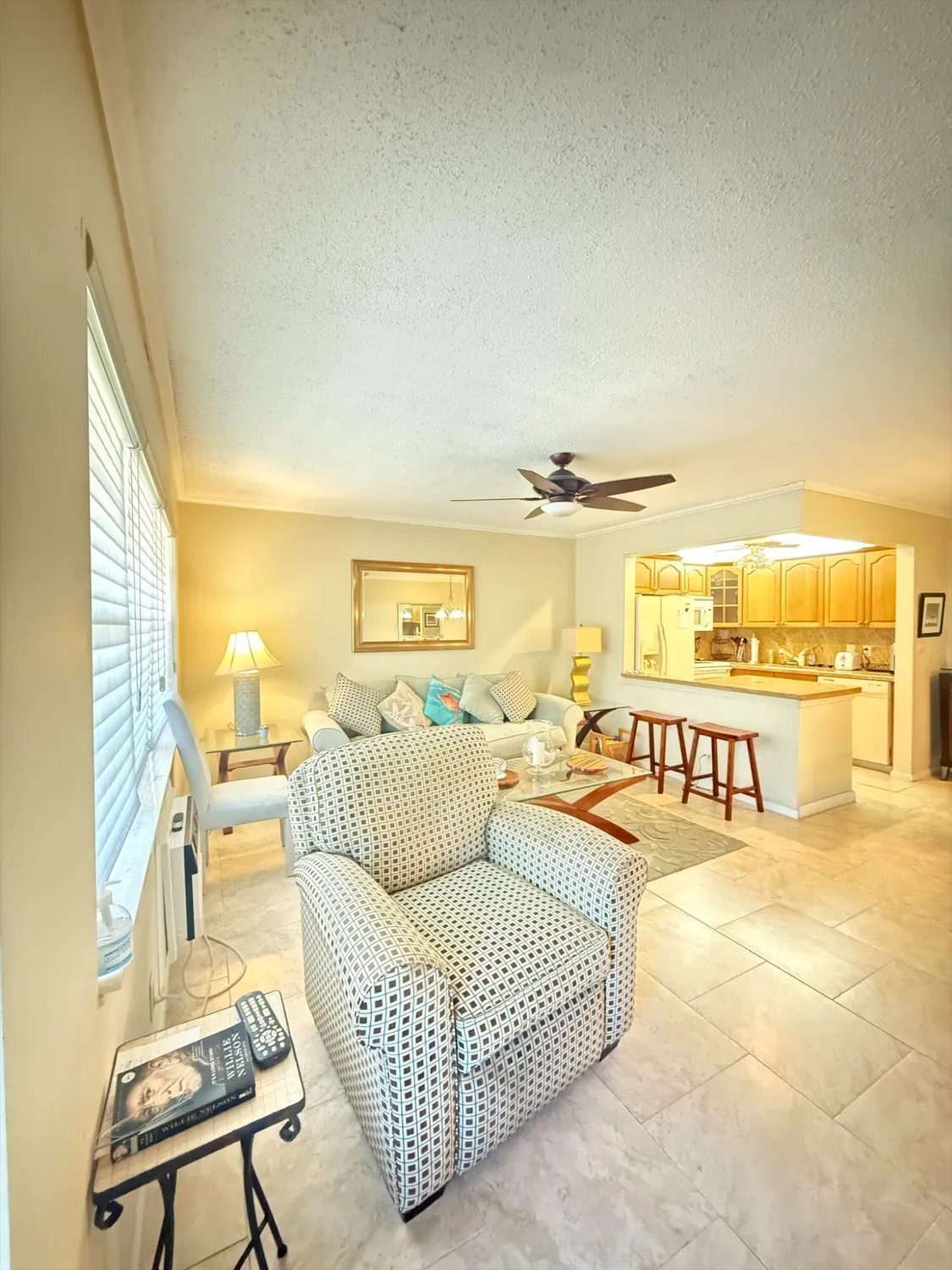 Property Slideshow image 3 of 14 | 236 kent, West Palm Beach, FL, 33417