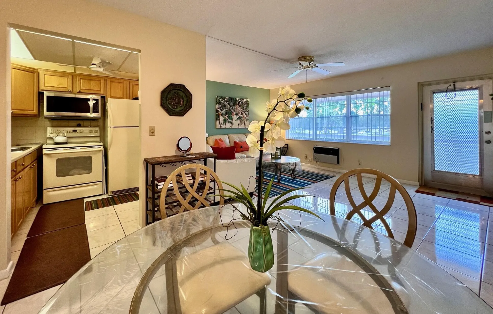 Property Slideshow image 1 of 15 | 197 bedford h, West Palm Beach, FL, 33417