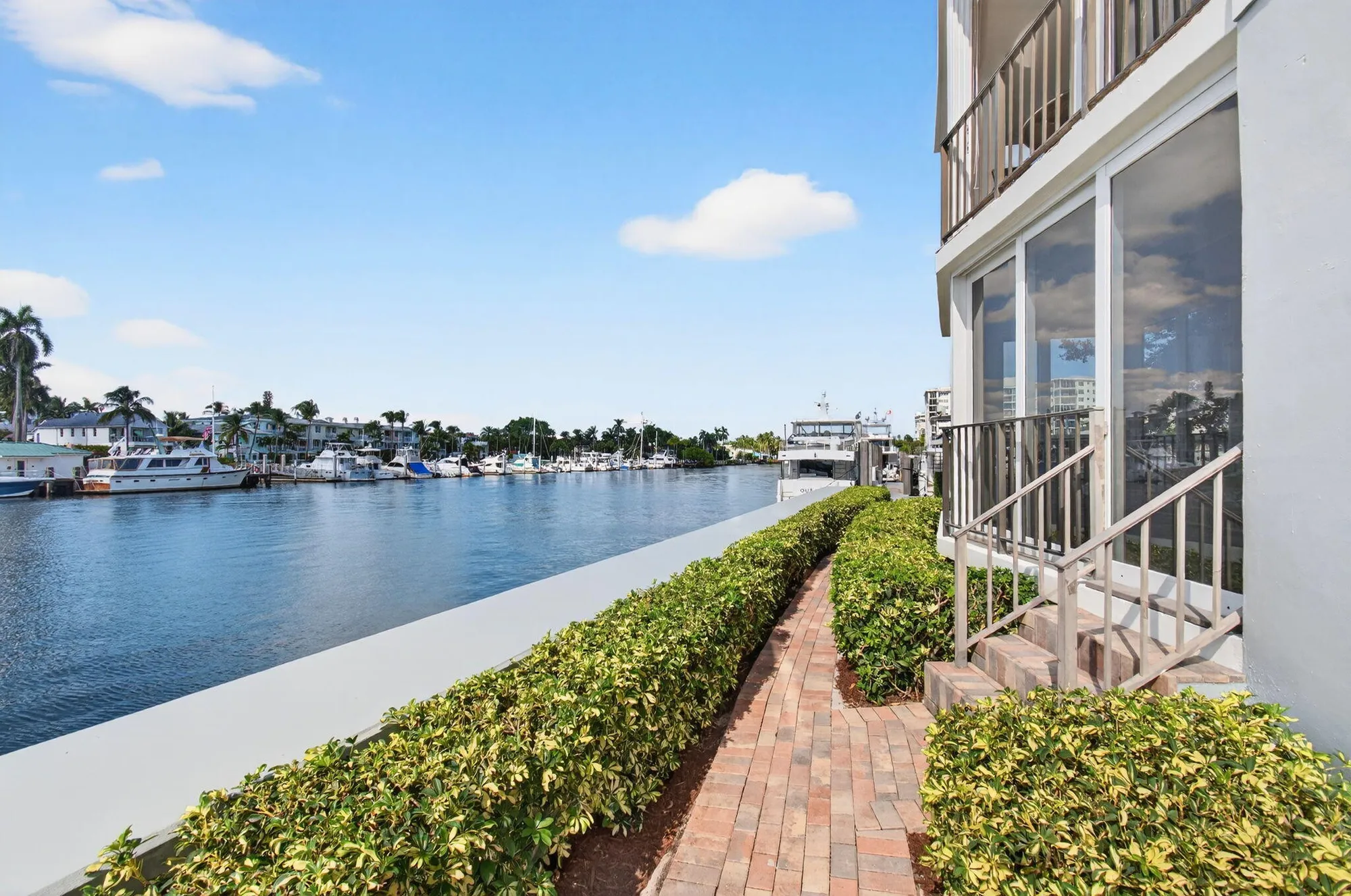 Property Slideshow image 9 of 65 | 200 macfarlane dr n-102, Delray Beach, FL, 33483