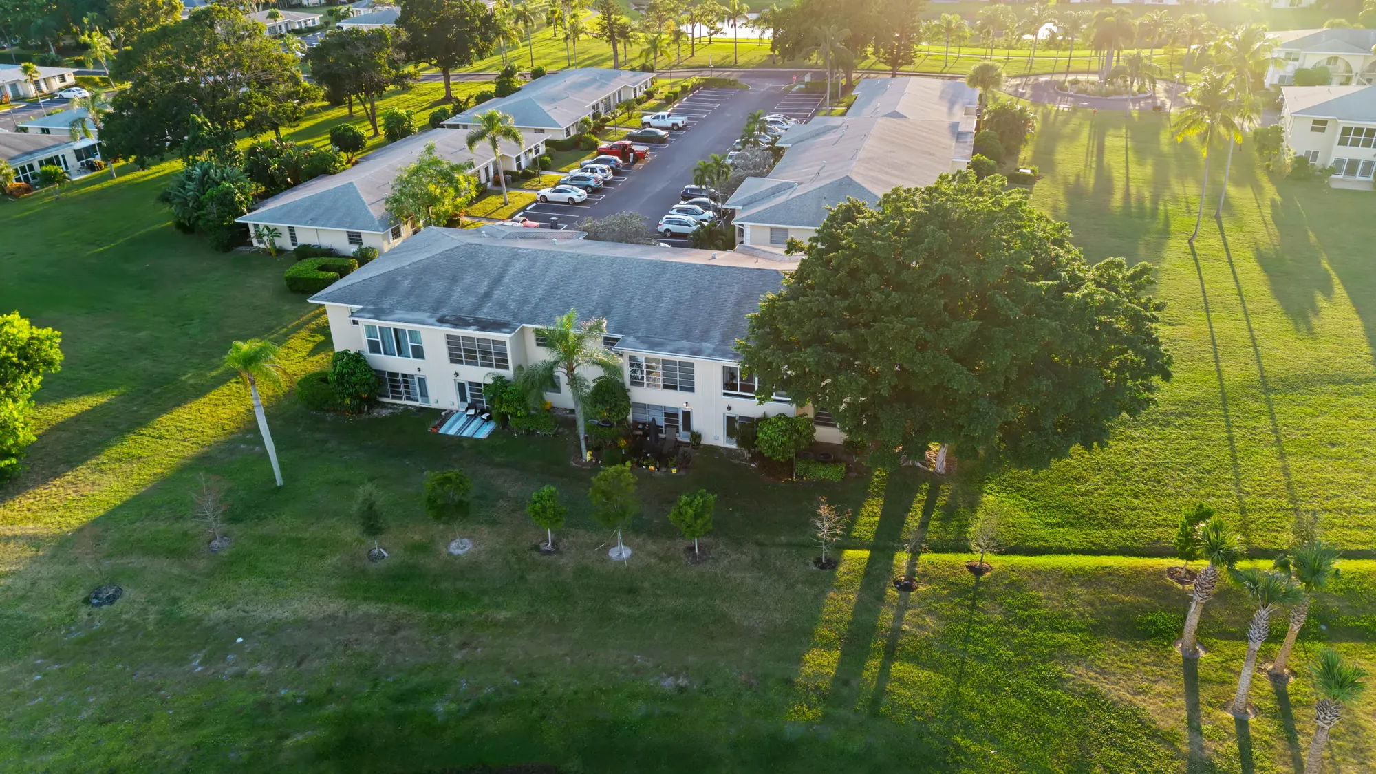 Property Slideshow image 6 of 28 | 13755 flora pl b, Delray Beach, FL, 33484