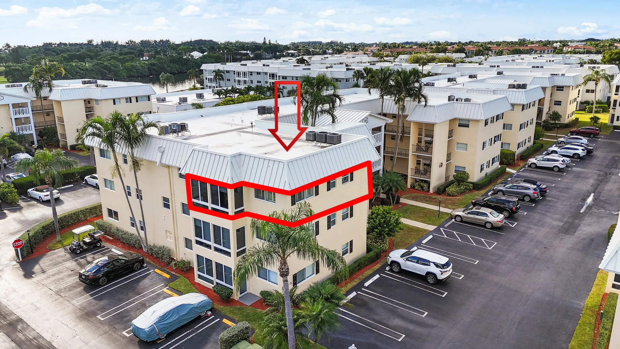 Property Slideshow image 21 of 28 | 14 colonial club dr apt 300, Boynton Beach, FL, 33435