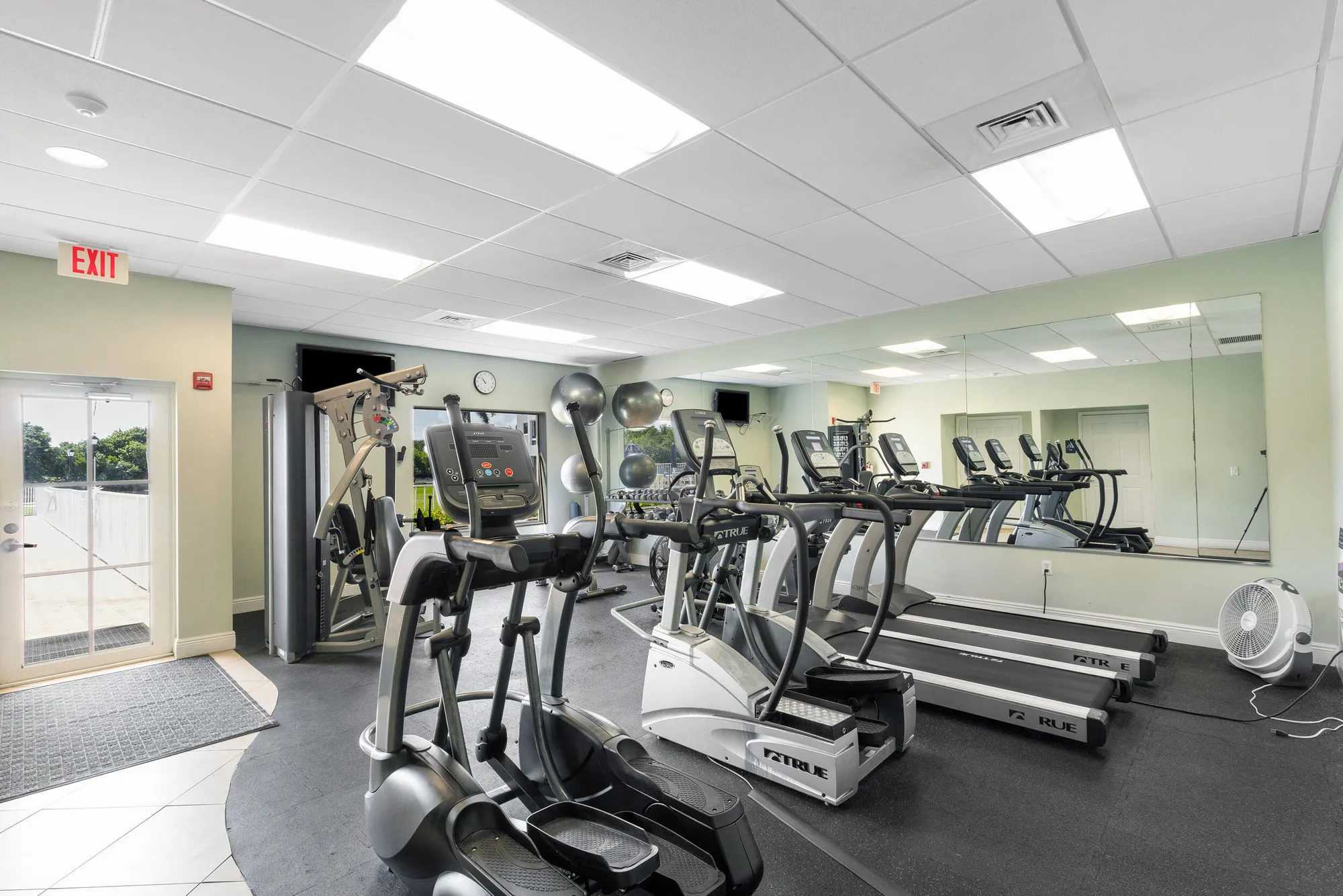 Property Slideshow image 27 of 28 | 14 colonial club dr apt 300, Boynton Beach, FL, 33435