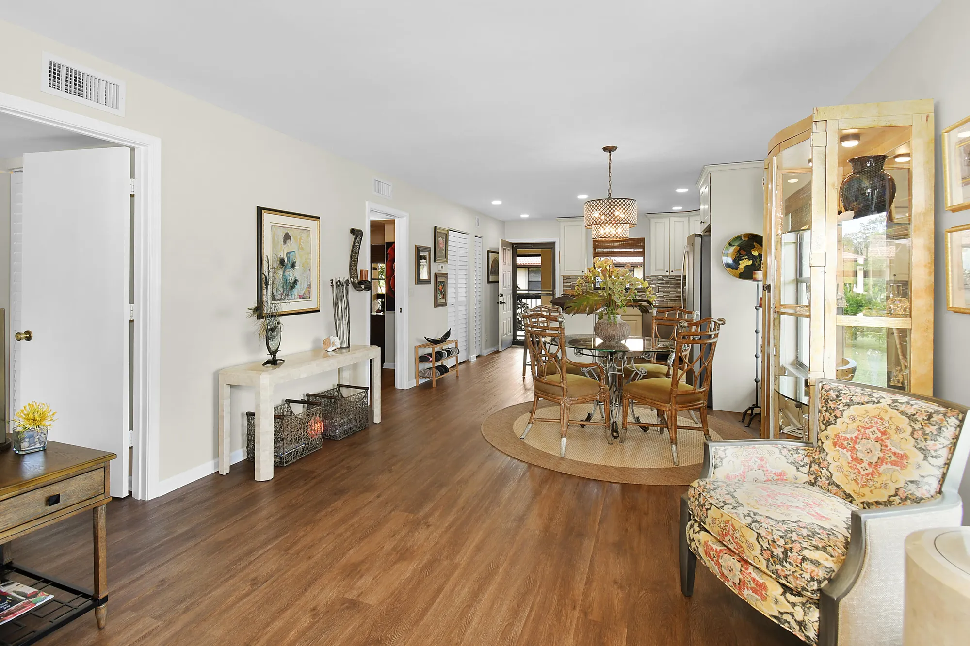 Property Slideshow image 14 of 36 | 871 sw south river dr 202, Stuart, FL, 34997