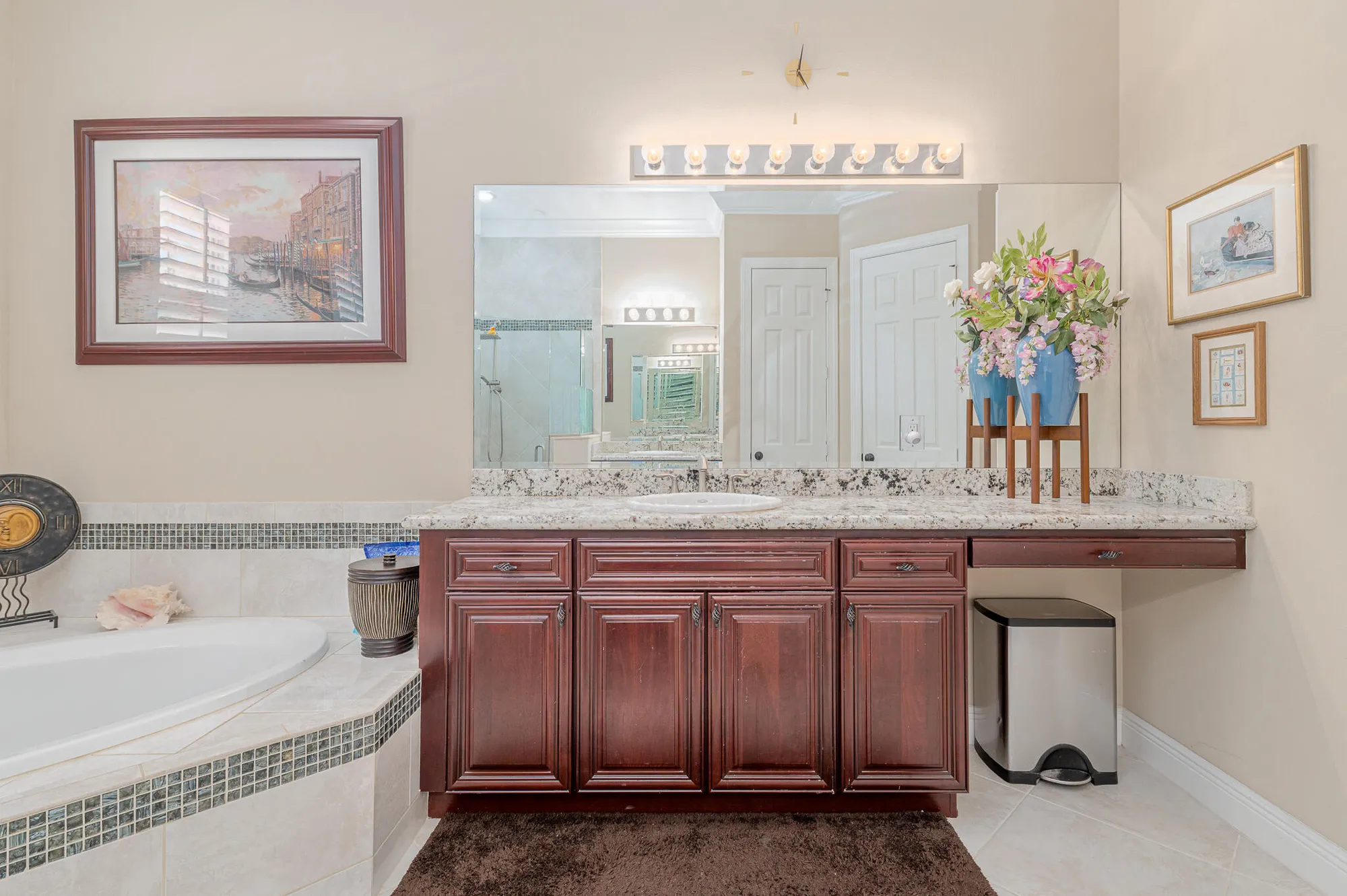 Property Slideshow image 19 of 46 | 9986 sw nuova way, Port Saint Lucie, FL, 34986