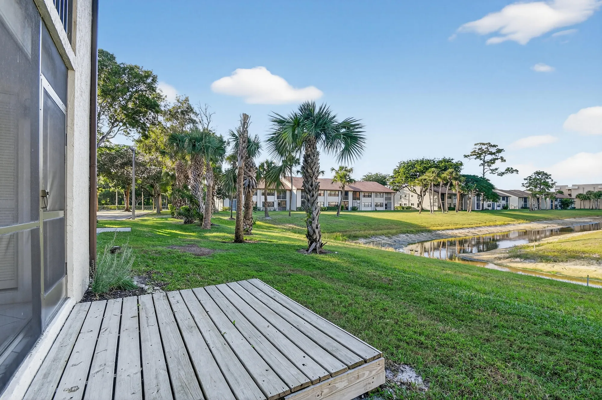 Property Slideshow image 28 of 47 | 4745 lucerne lakes blvd 103, Lake Worth, FL, 33467