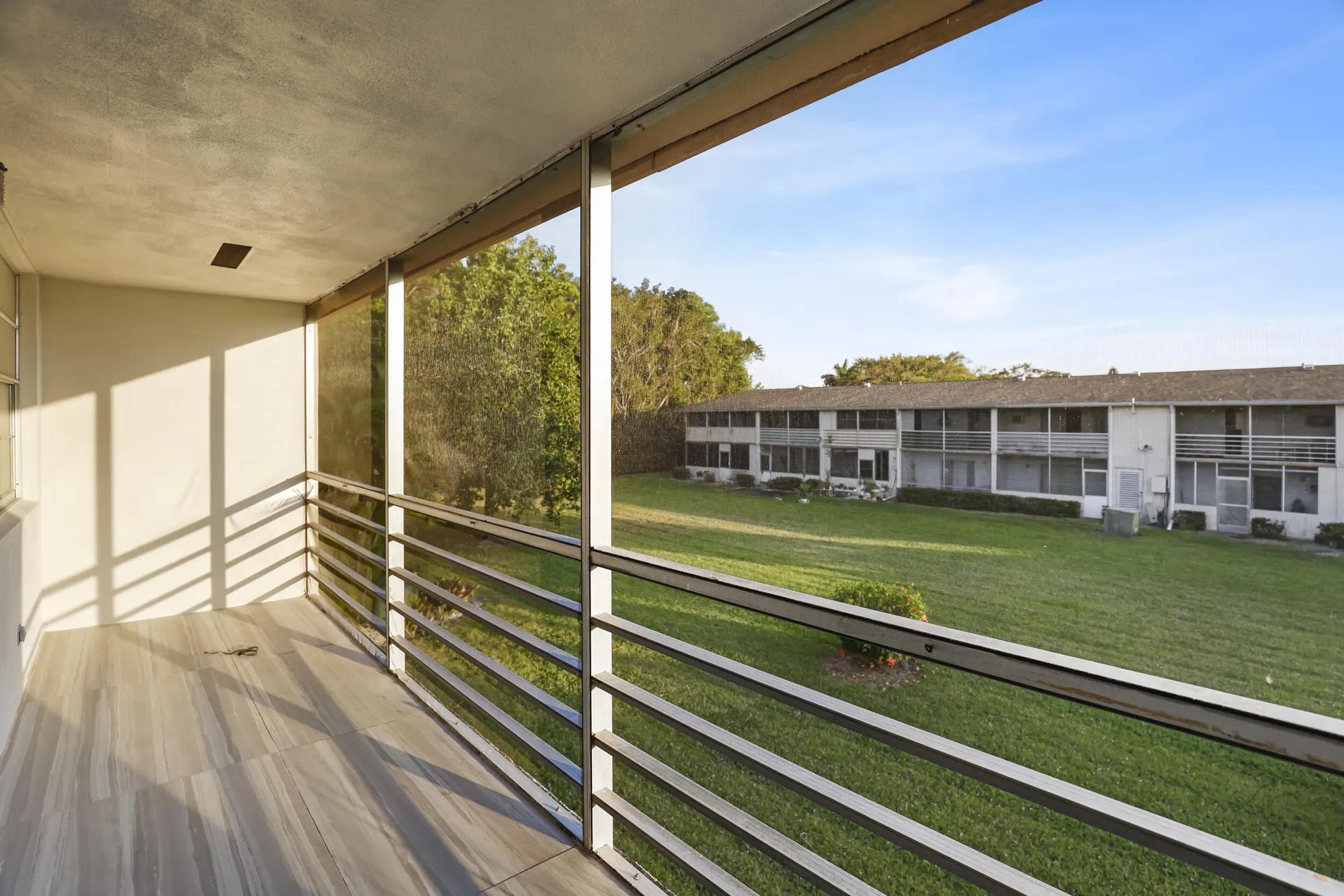 Property Slideshow image 16 of 32 | 148 hastings i, West Palm Beach, FL, 33417