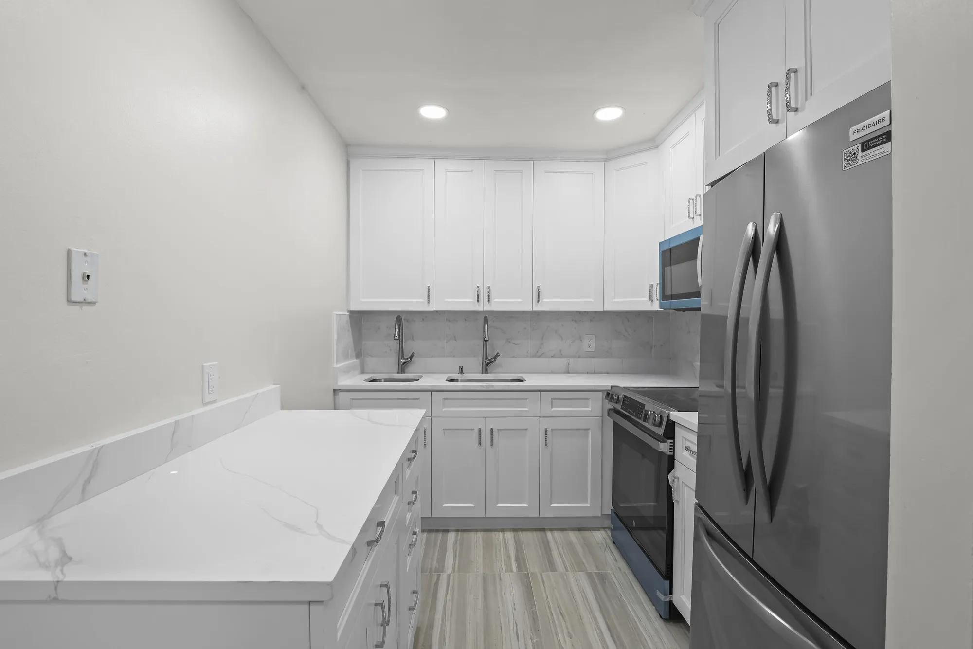 Property Slideshow image 9 of 32 | 148 hastings i, West Palm Beach, FL, 33417