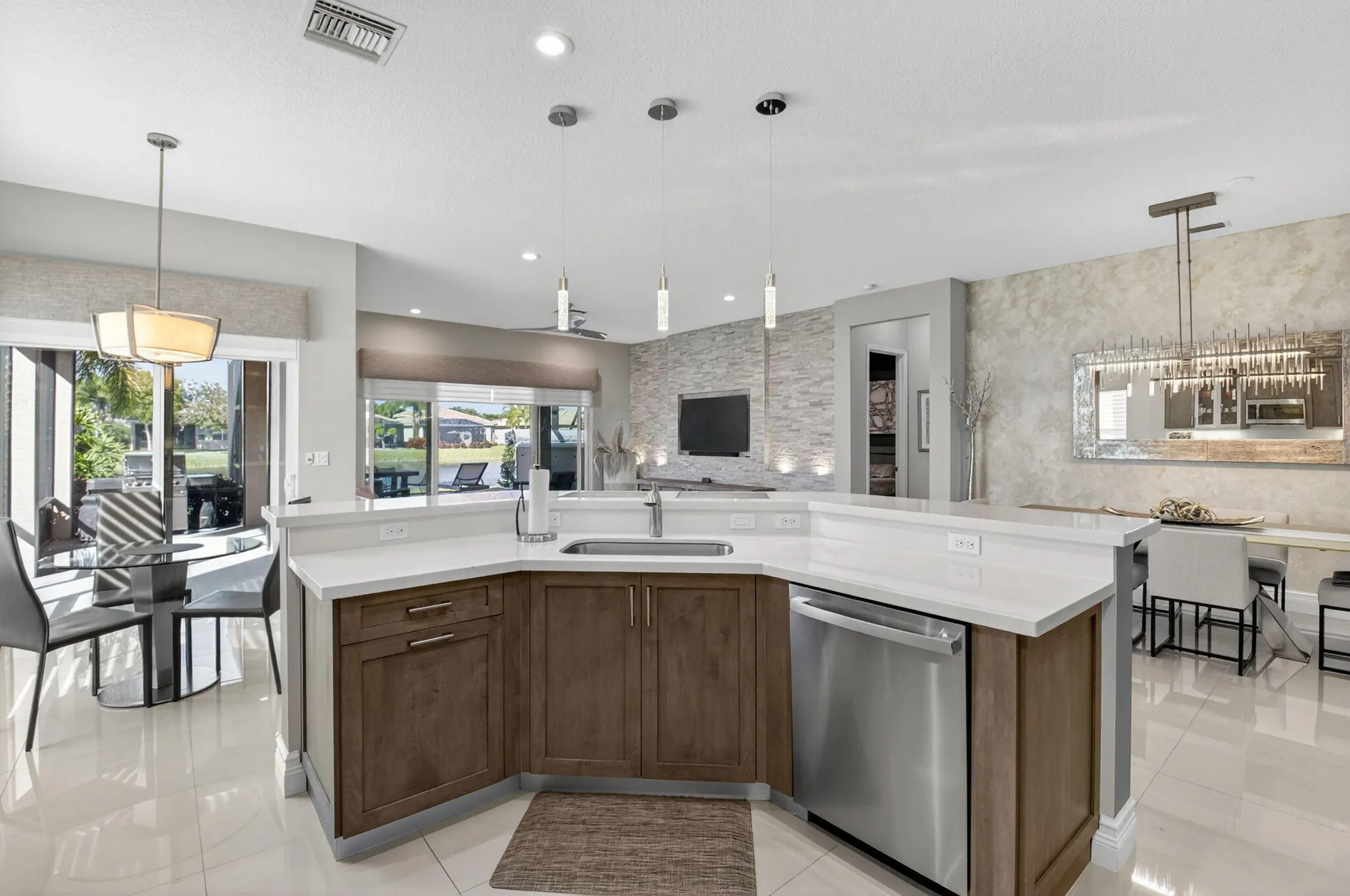 Property Slideshow image 17 of 83 | 8297 cloud peak dr, Boynton Beach, FL, 33473