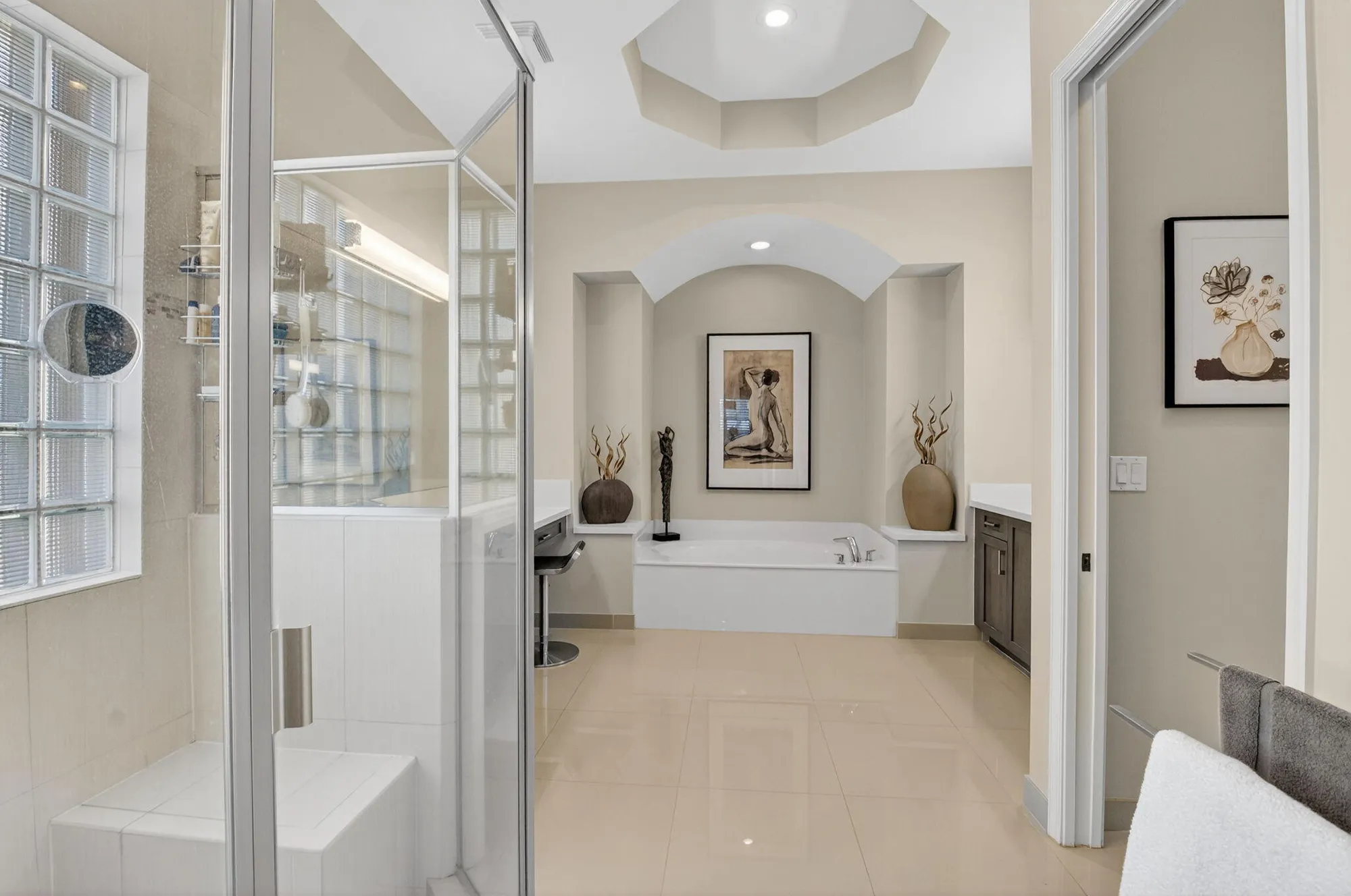 Property Slideshow image 27 of 83 | 8297 cloud peak dr, Boynton Beach, FL, 33473