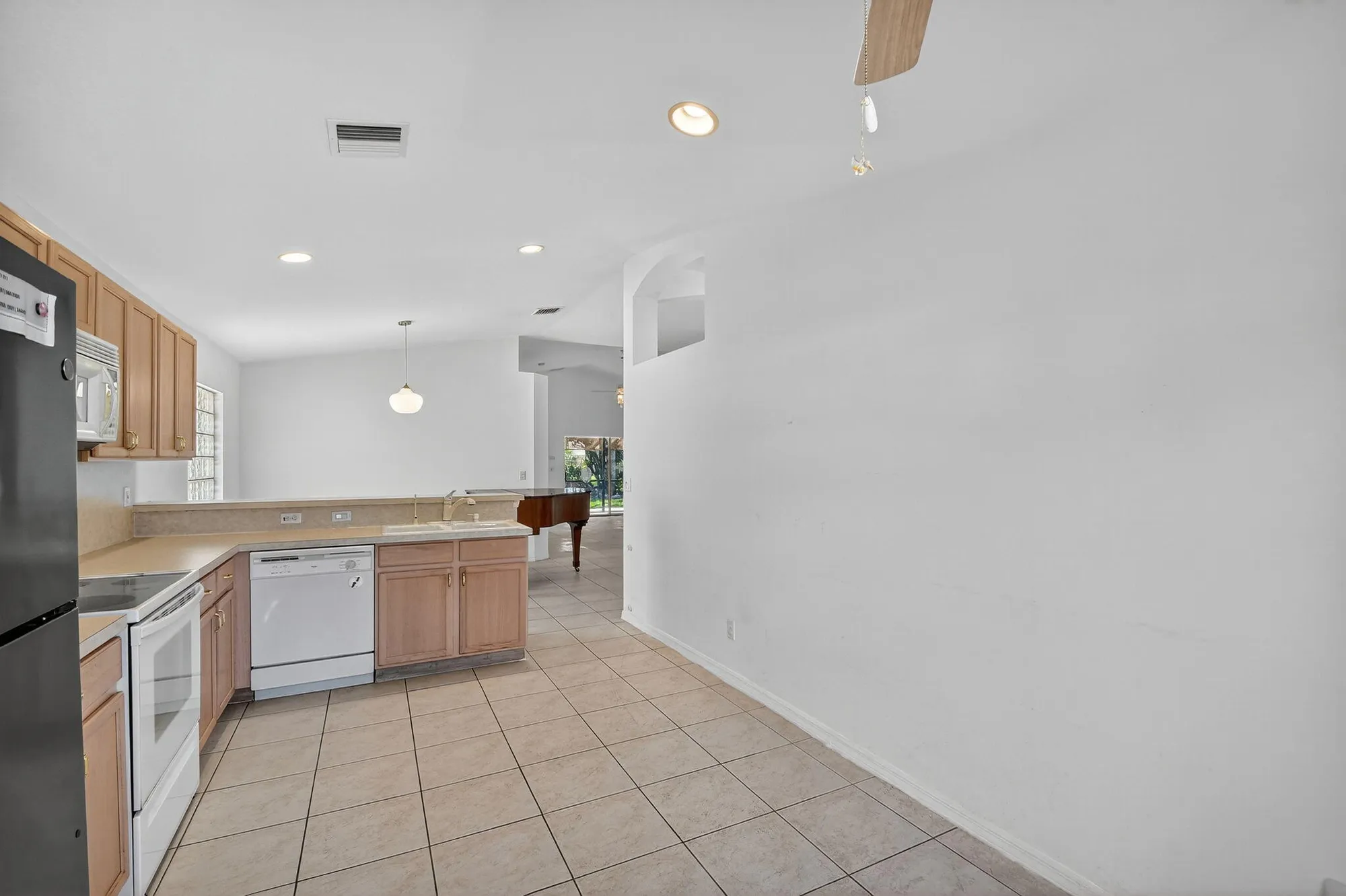 Property Slideshow image 13 of 64 | 5194 palazzo pl, Boynton Beach, FL, 33437