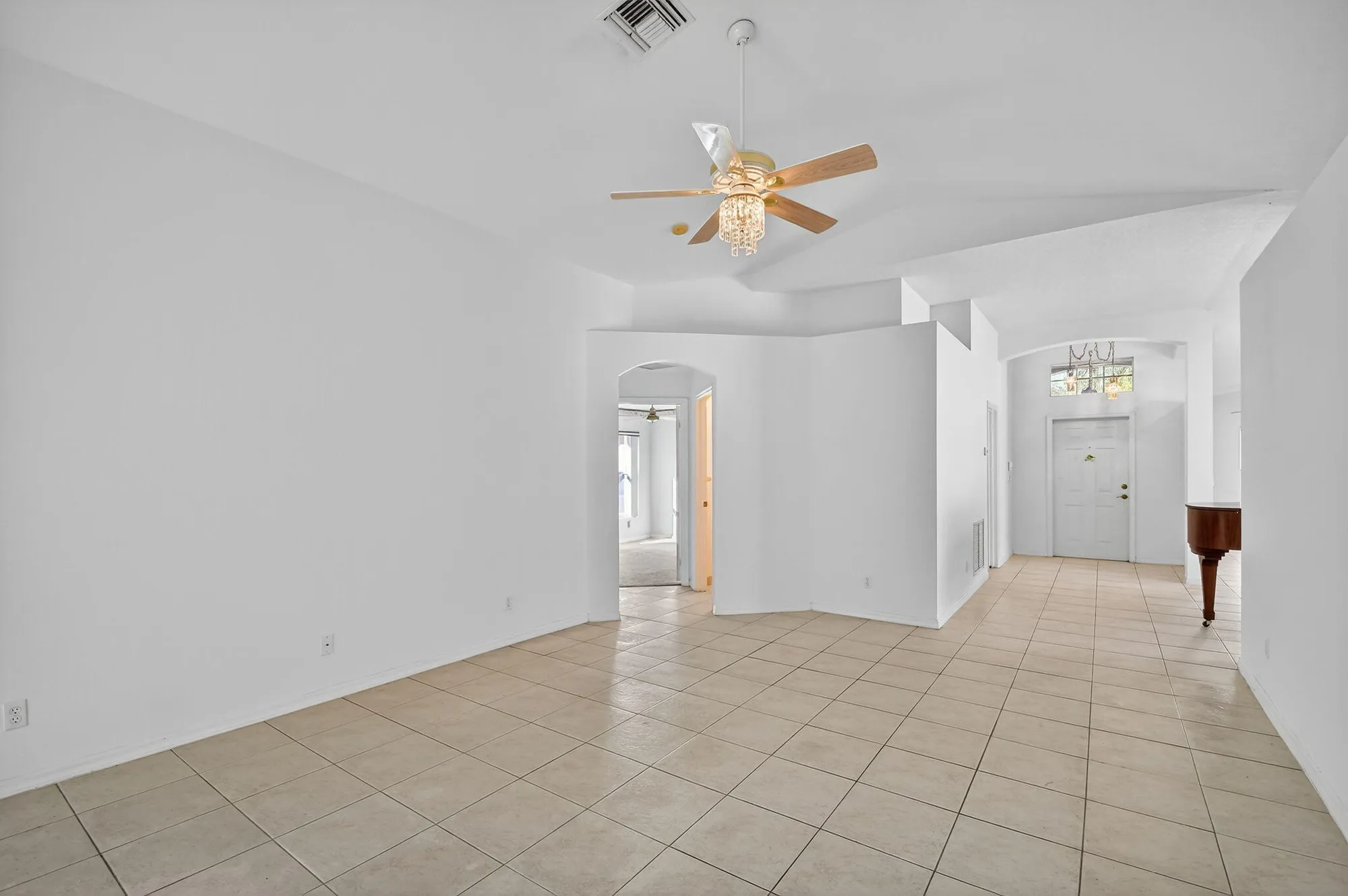 Property Slideshow image 17 of 64 | 5194 palazzo pl, Boynton Beach, FL, 33437