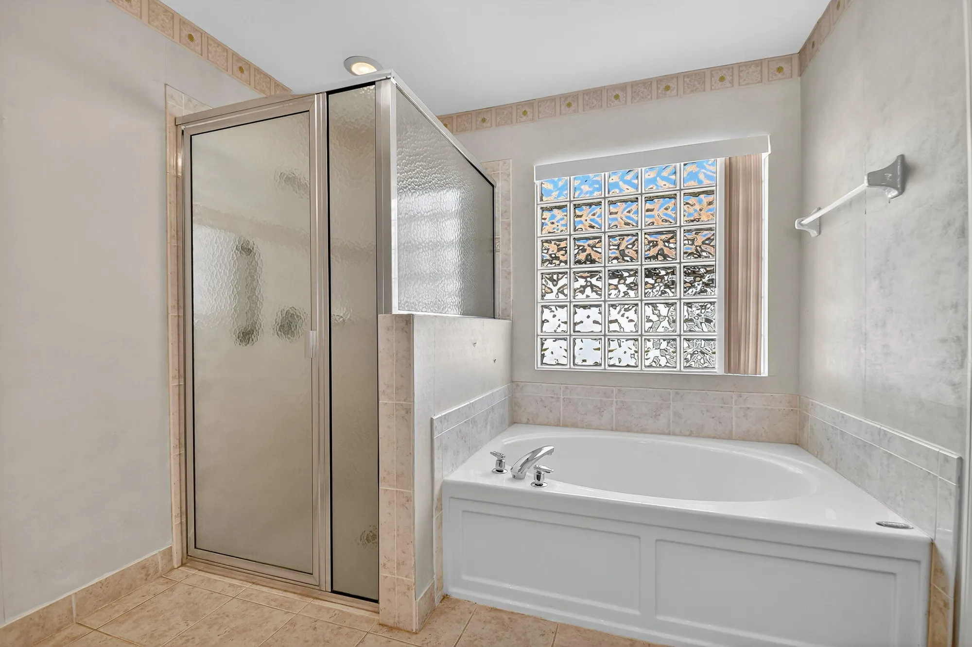 Property Slideshow image 23 of 64 | 5194 palazzo pl, Boynton Beach, FL, 33437