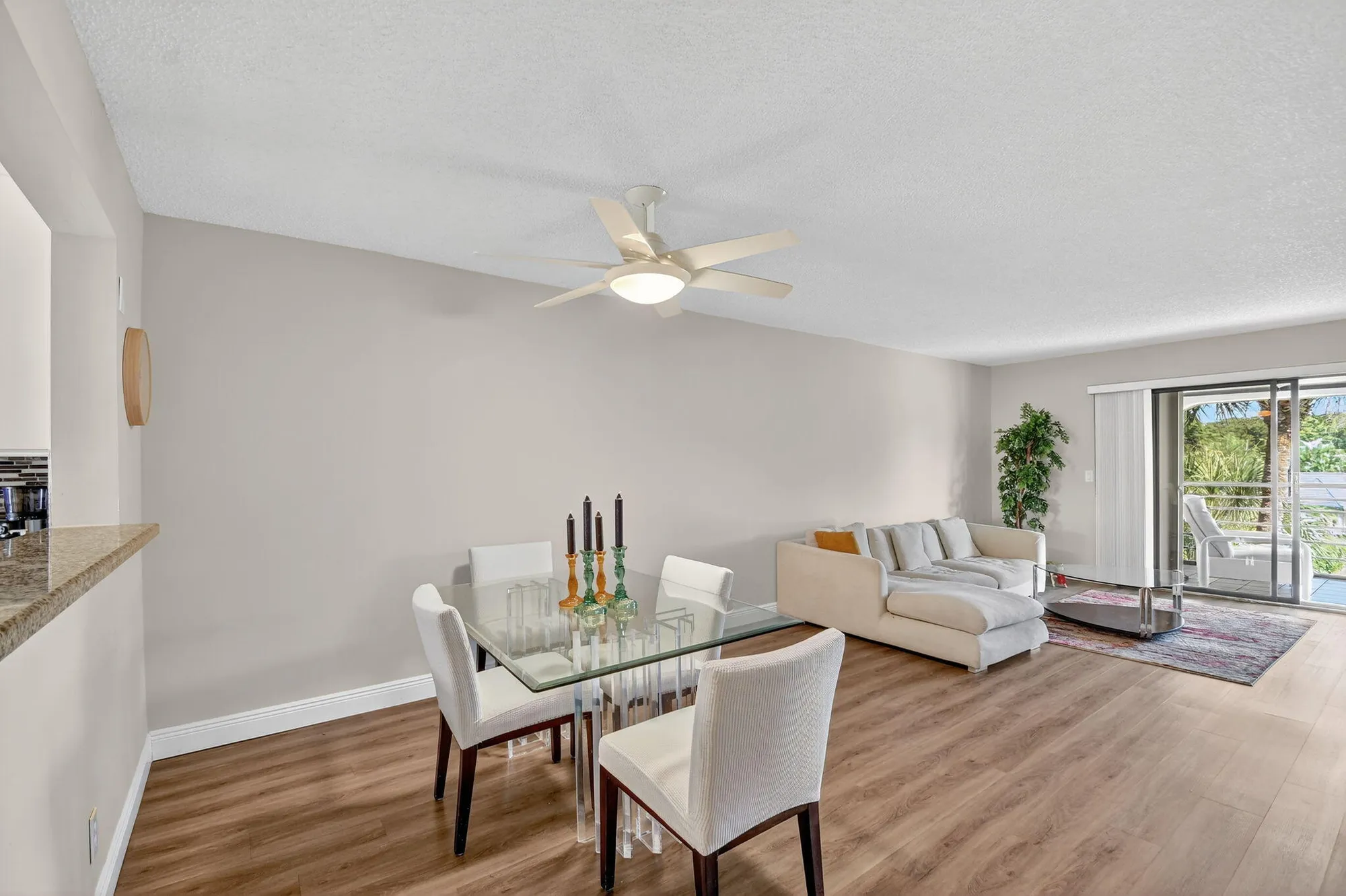 Property Slideshow image 13 of 68 | 10092 cedar point blvd apt 305, Boynton Beach, FL, 33437