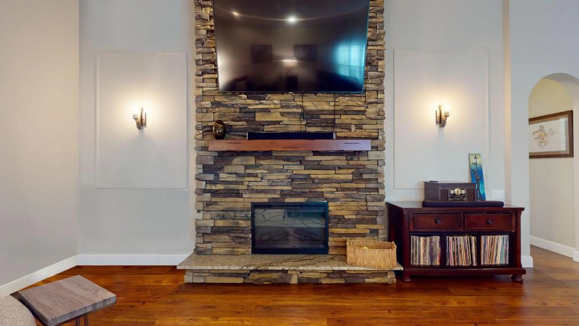 Property Slideshow image 8 of 78 | 607 nw whitfield way, Port Saint Lucie, FL, 34986