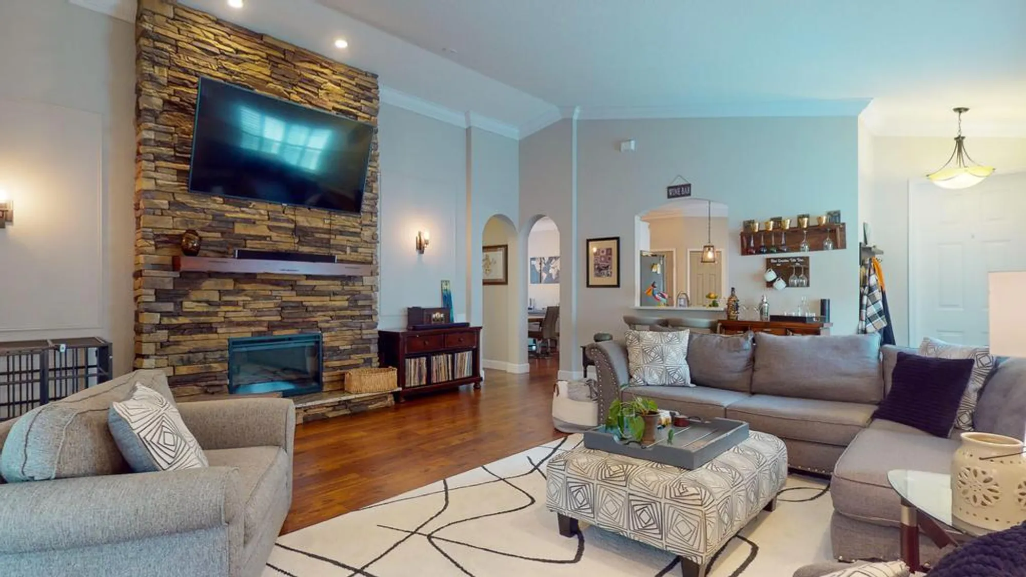 Property Slideshow image 7 of 78 | 607 nw whitfield way, Port Saint Lucie, FL, 34986