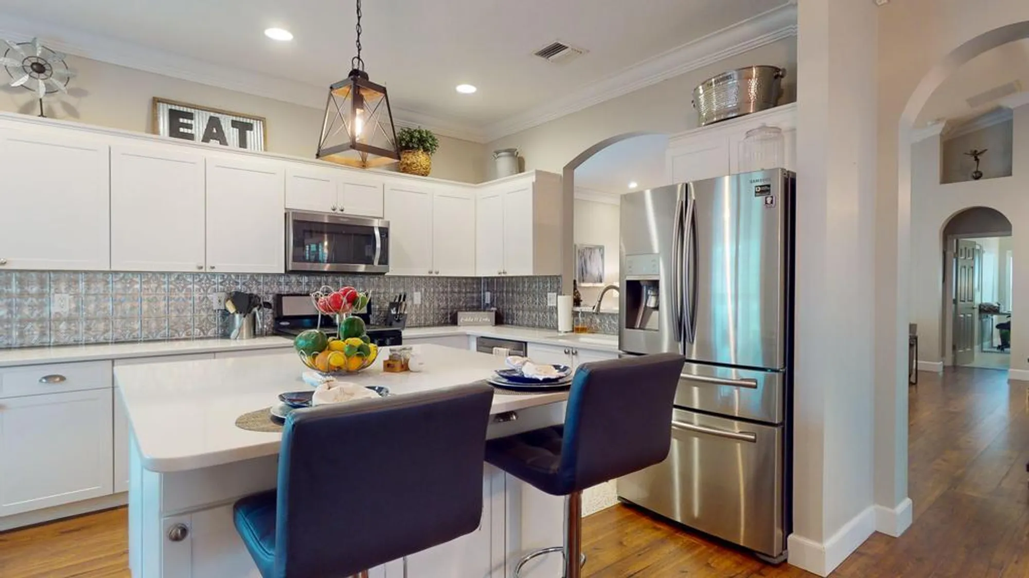 Property Slideshow image 17 of 78 | 607 nw whitfield way, Port Saint Lucie, FL, 34986