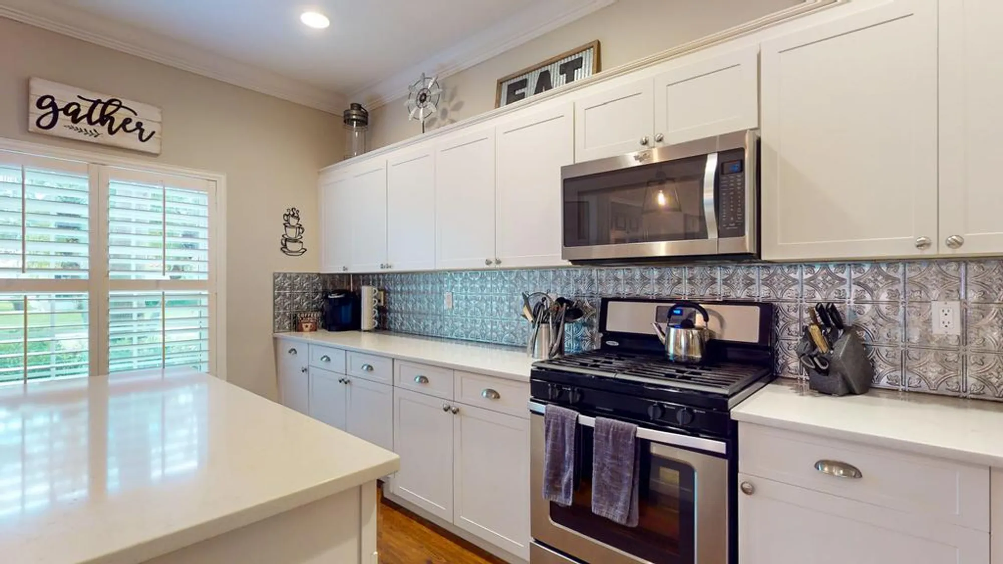 Property Slideshow image 19 of 78 | 607 nw whitfield way, Port Saint Lucie, FL, 34986