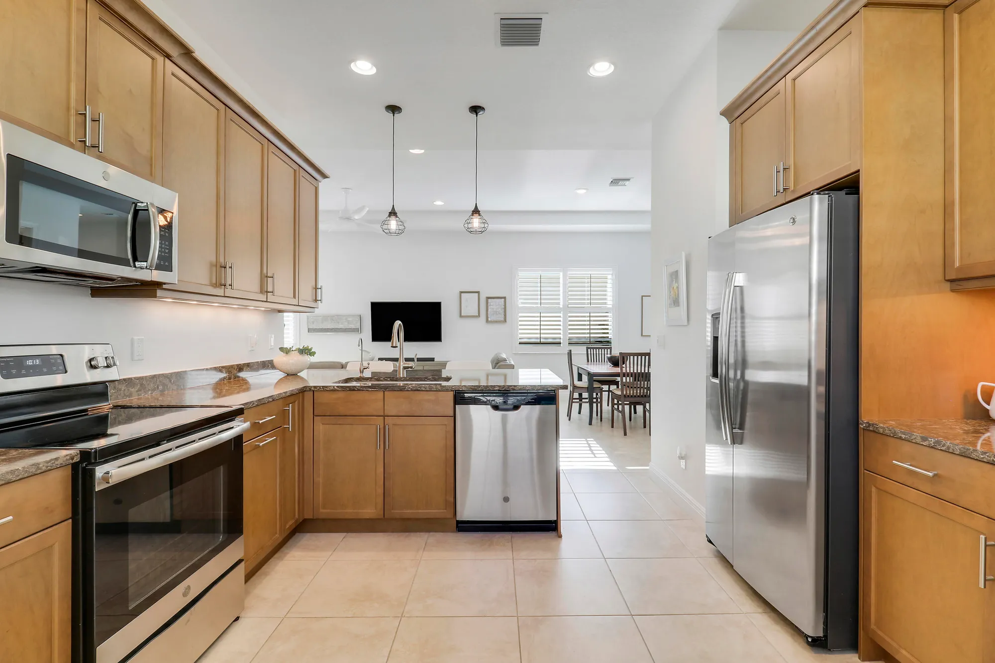 Property Slideshow image 15 of 61 | 11215 sw visconti way, Port Saint Lucie, FL, 34986