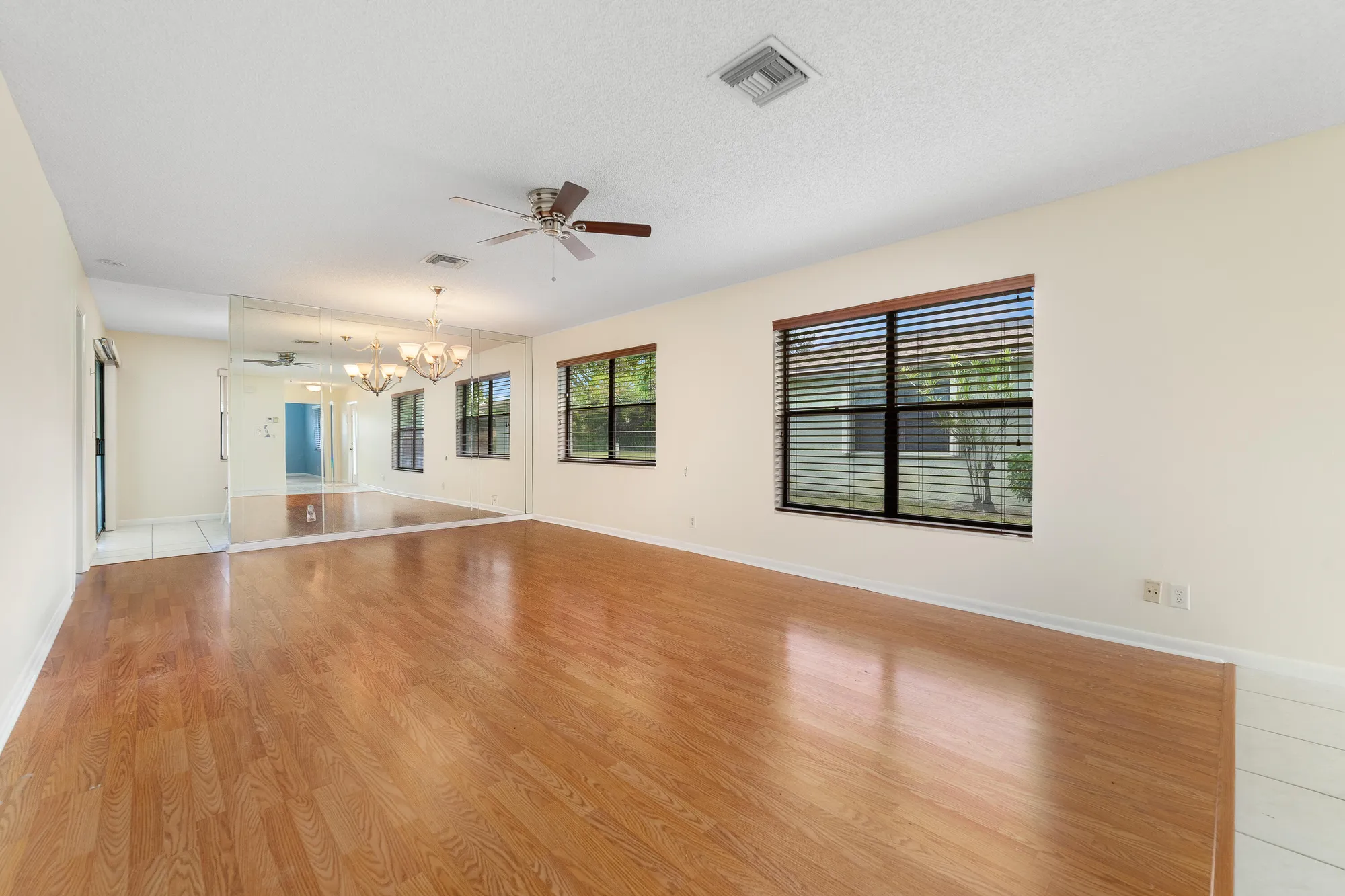 Property Slideshow image 5 of 39 | 1720 palmland dr # 5a, Boynton Beach, FL, 33436