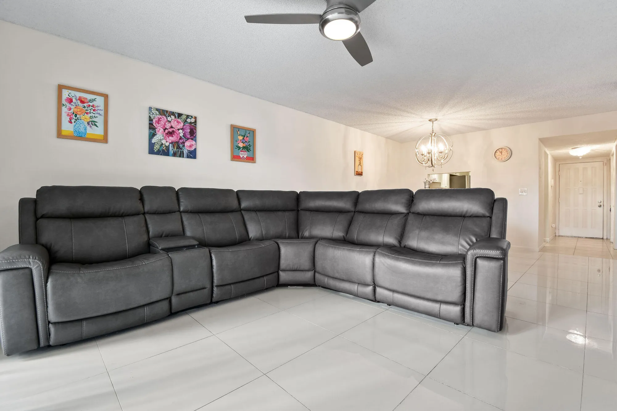 Property Slideshow image 4 of 32 | 140 lake nancy ln apt 112, West Palm Beach, FL, 33411