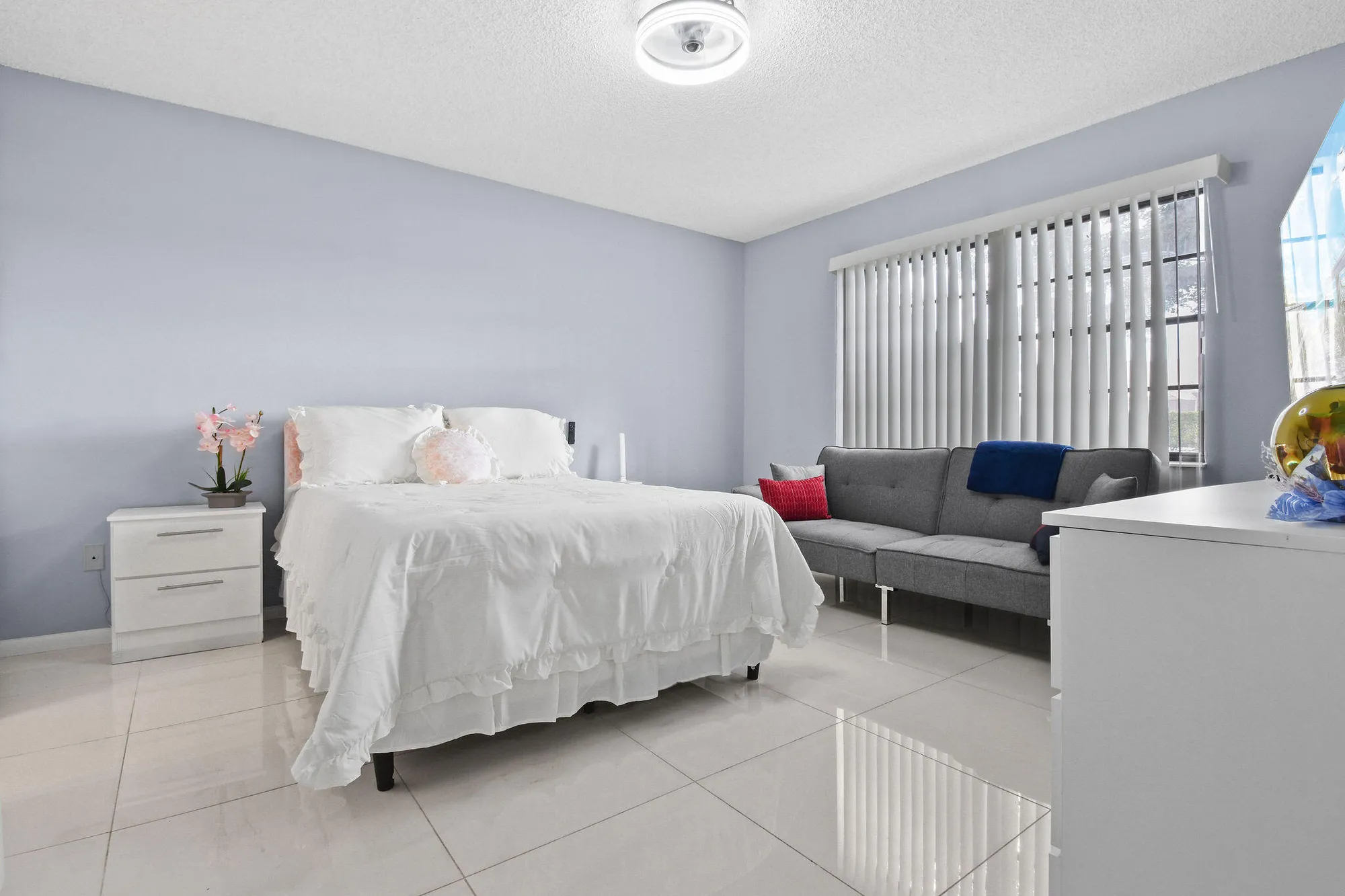 Property Slideshow image 6 of 32 | 140 lake nancy ln apt 112, West Palm Beach, FL, 33411
