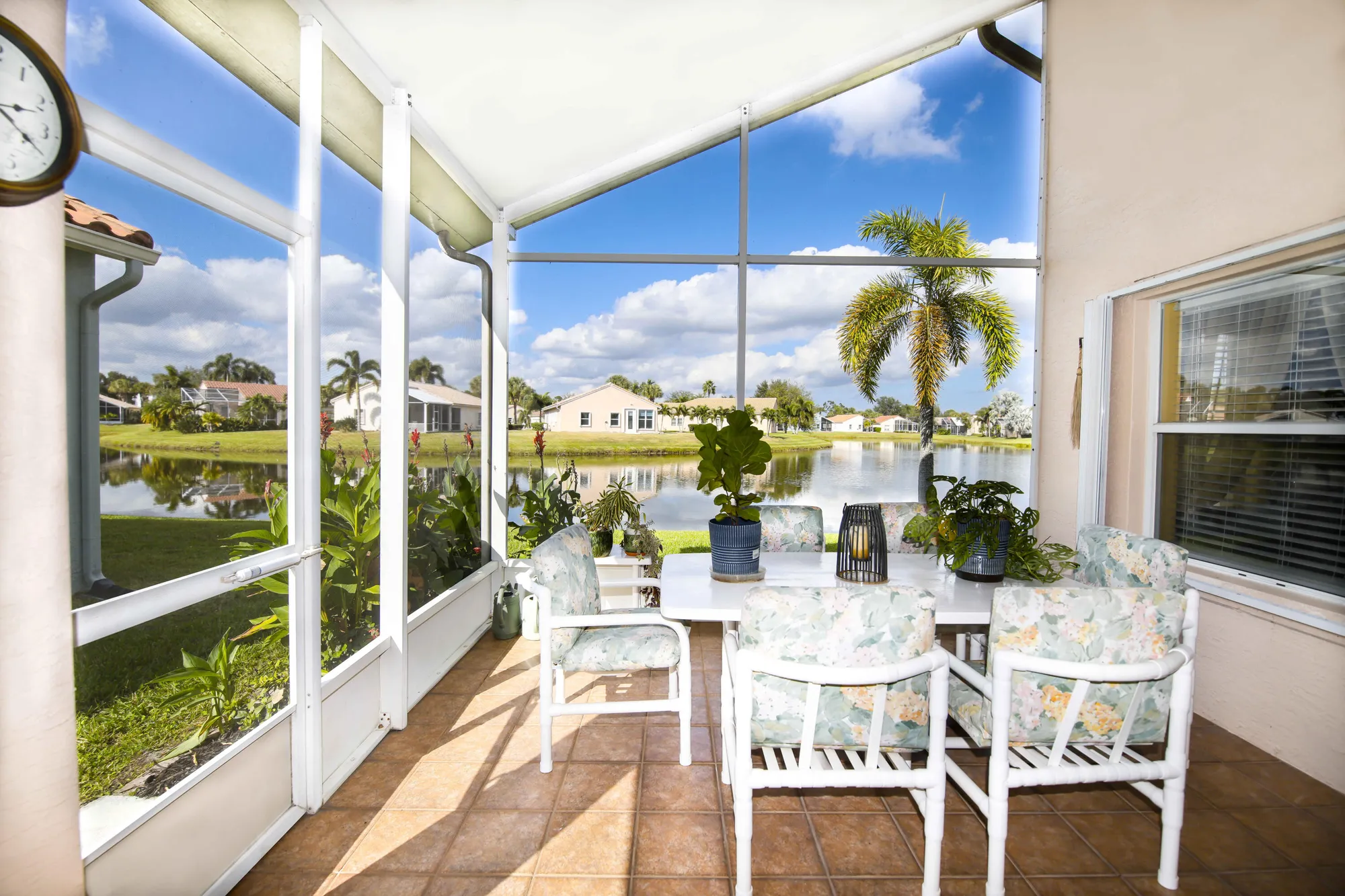 Property Slideshow image 4 of 75 | 324 nw breezy point loop, Port Saint Lucie, FL, 34986