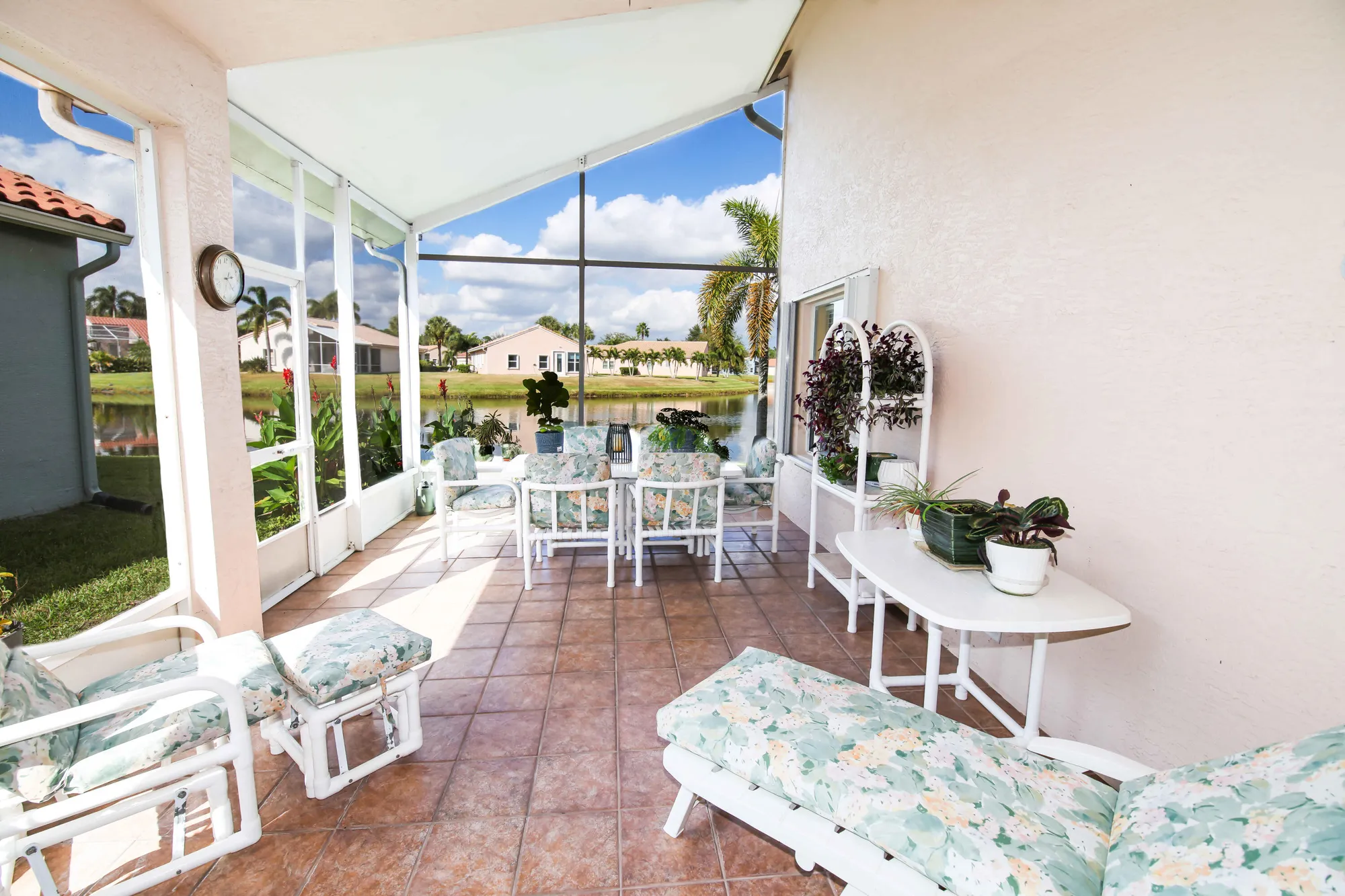 Property Slideshow image 5 of 75 | 324 nw breezy point loop, Port Saint Lucie, FL, 34986