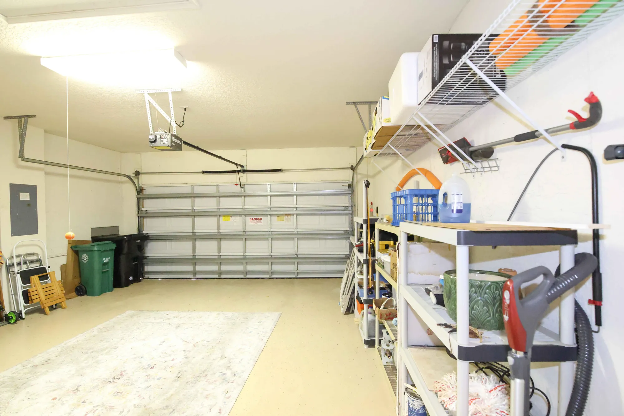 Property Slideshow image 22 of 75 | 324 nw breezy point loop, Port Saint Lucie, FL, 34986