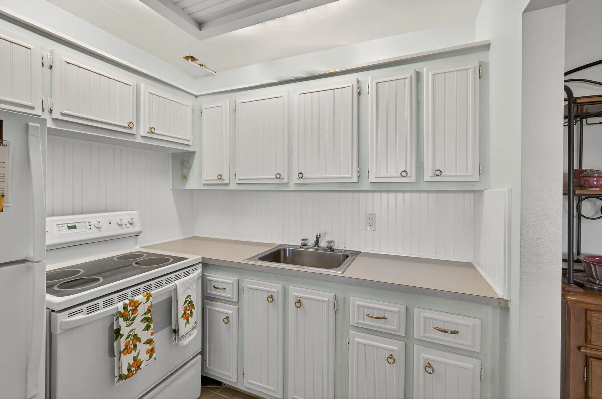 Property Slideshow image 12 of 31 | 334 dover b, West Palm Beach, FL, 33417