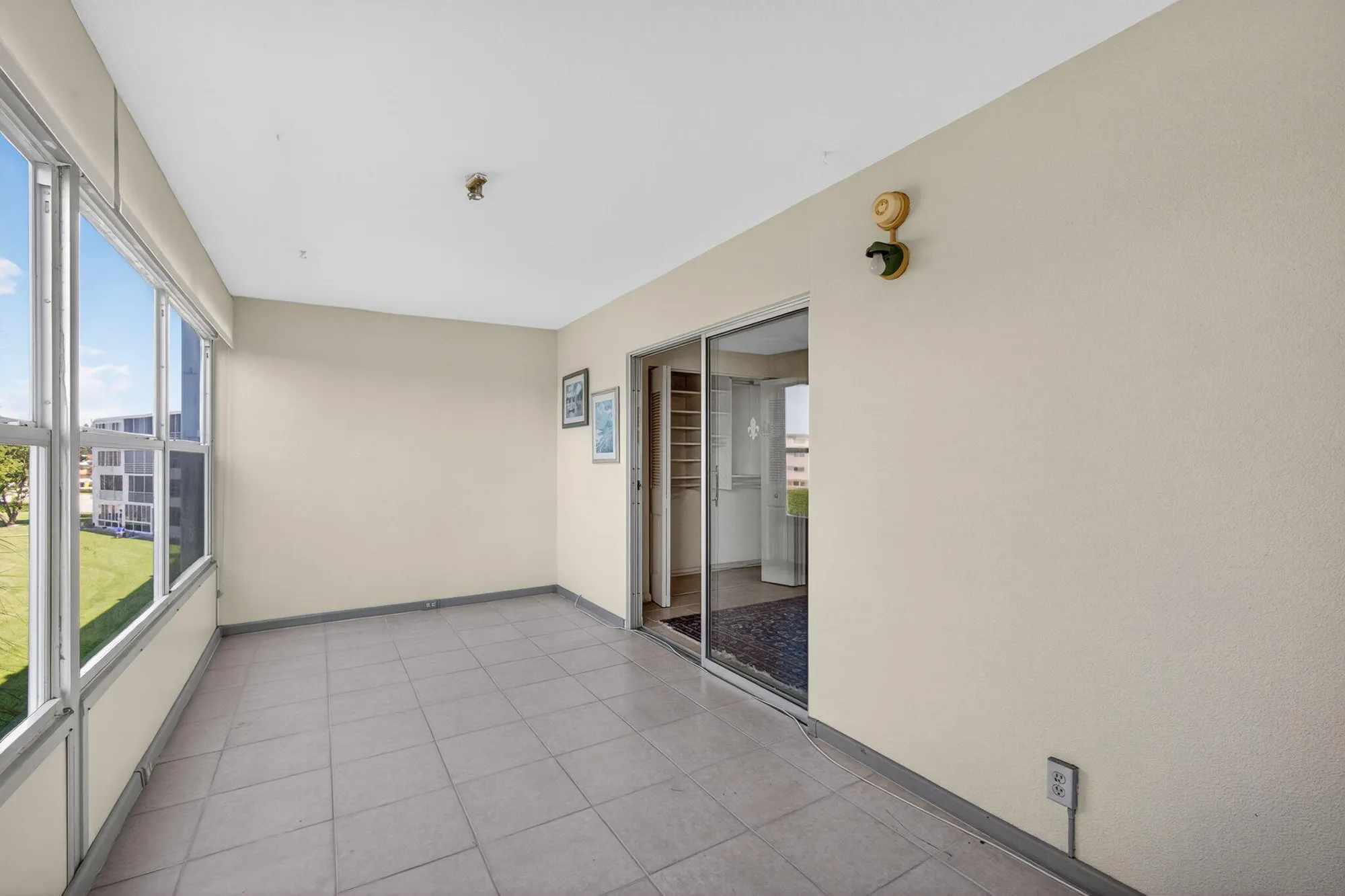 Property Slideshow image 21 of 31 | 334 dover b, West Palm Beach, FL, 33417