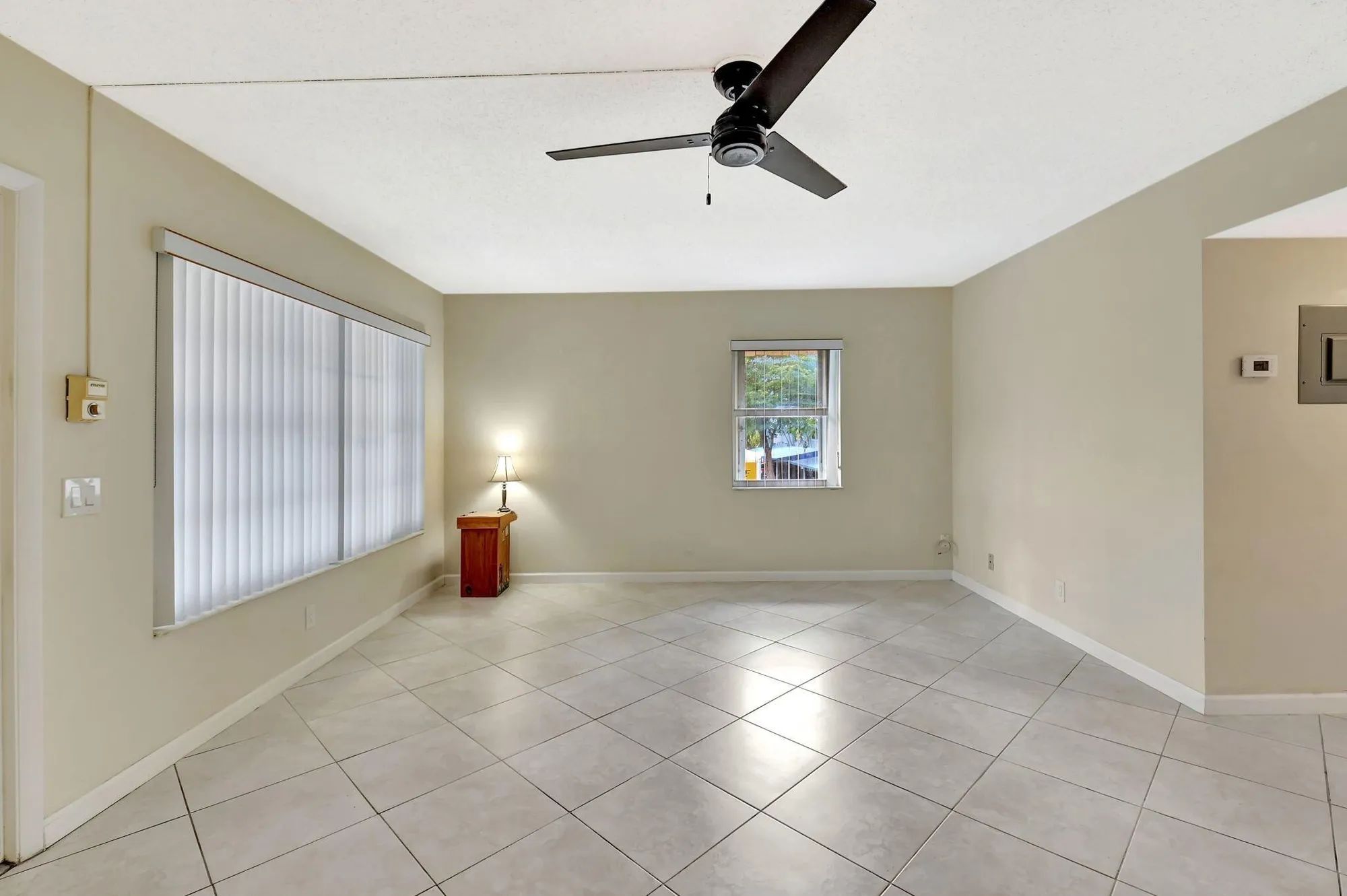 Property Slideshow image 10 of 42 | 638 snug harbor dr apt e11, Boynton Beach, FL, 33435
