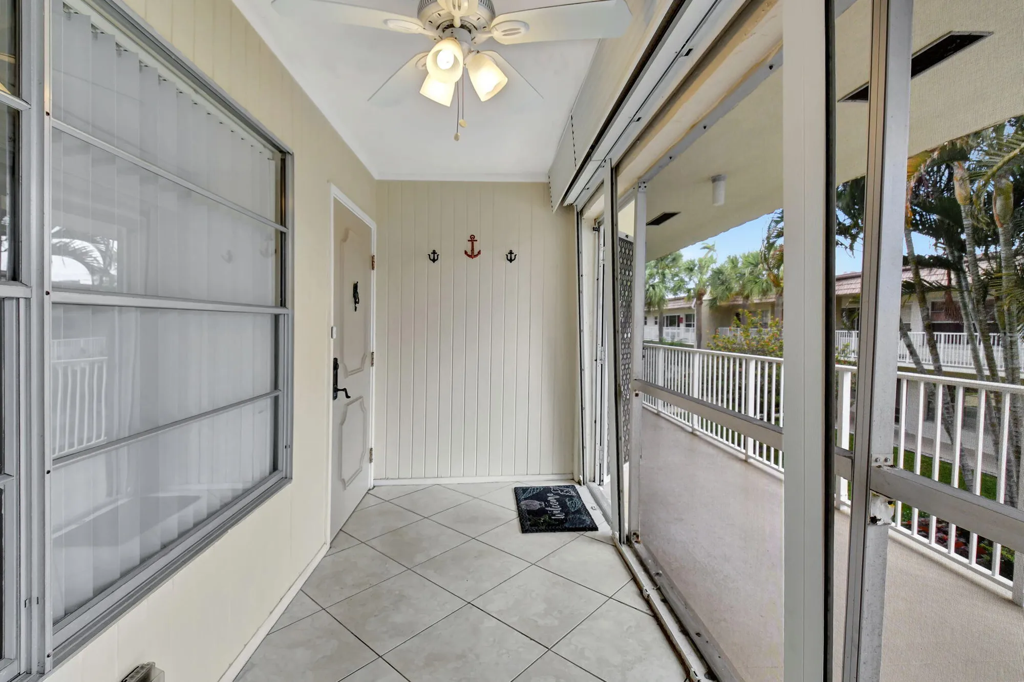 Property Slideshow image 27 of 42 | 638 snug harbor dr apt e11, Boynton Beach, FL, 33435