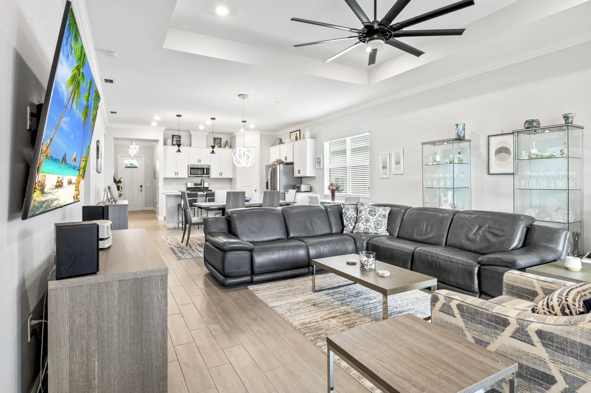 Property Slideshow image 4 of 41 | 792 se bloomfield rd, Port Saint Lucie, FL, 34984