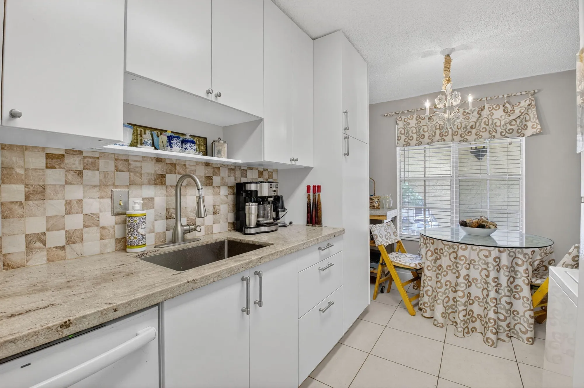 Property Slideshow image 7 of 58 | 13757 flora pl g, Delray Beach, FL, 33484
