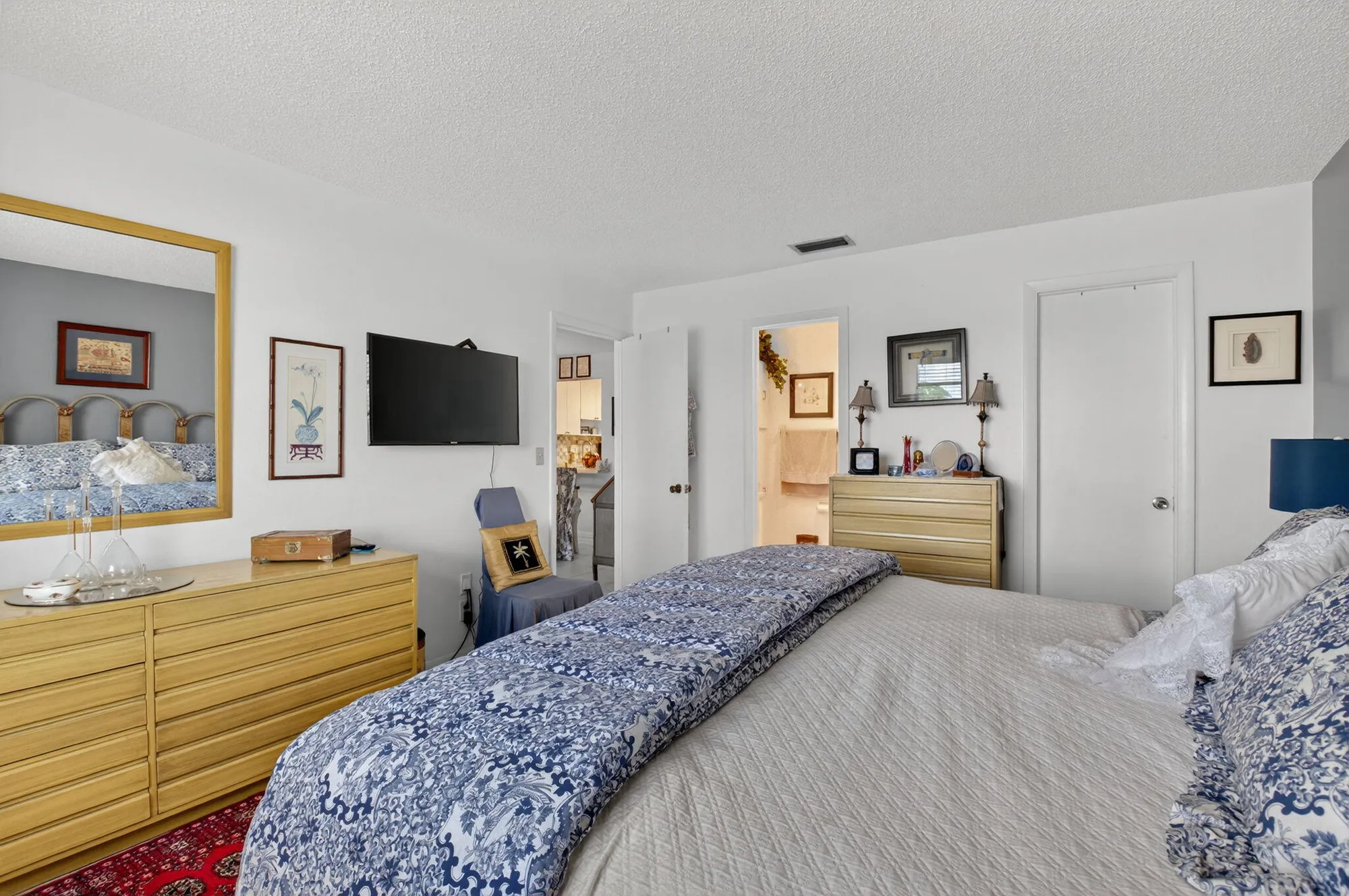 Property Slideshow image 15 of 58 | 13757 flora pl g, Delray Beach, FL, 33484