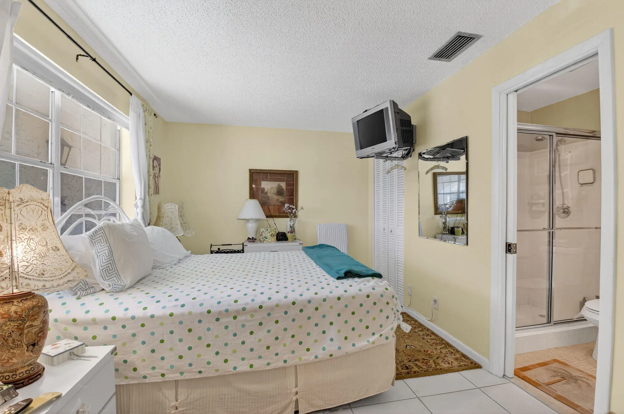 Property Slideshow image 18 of 58 | 13757 flora pl g, Delray Beach, FL, 33484