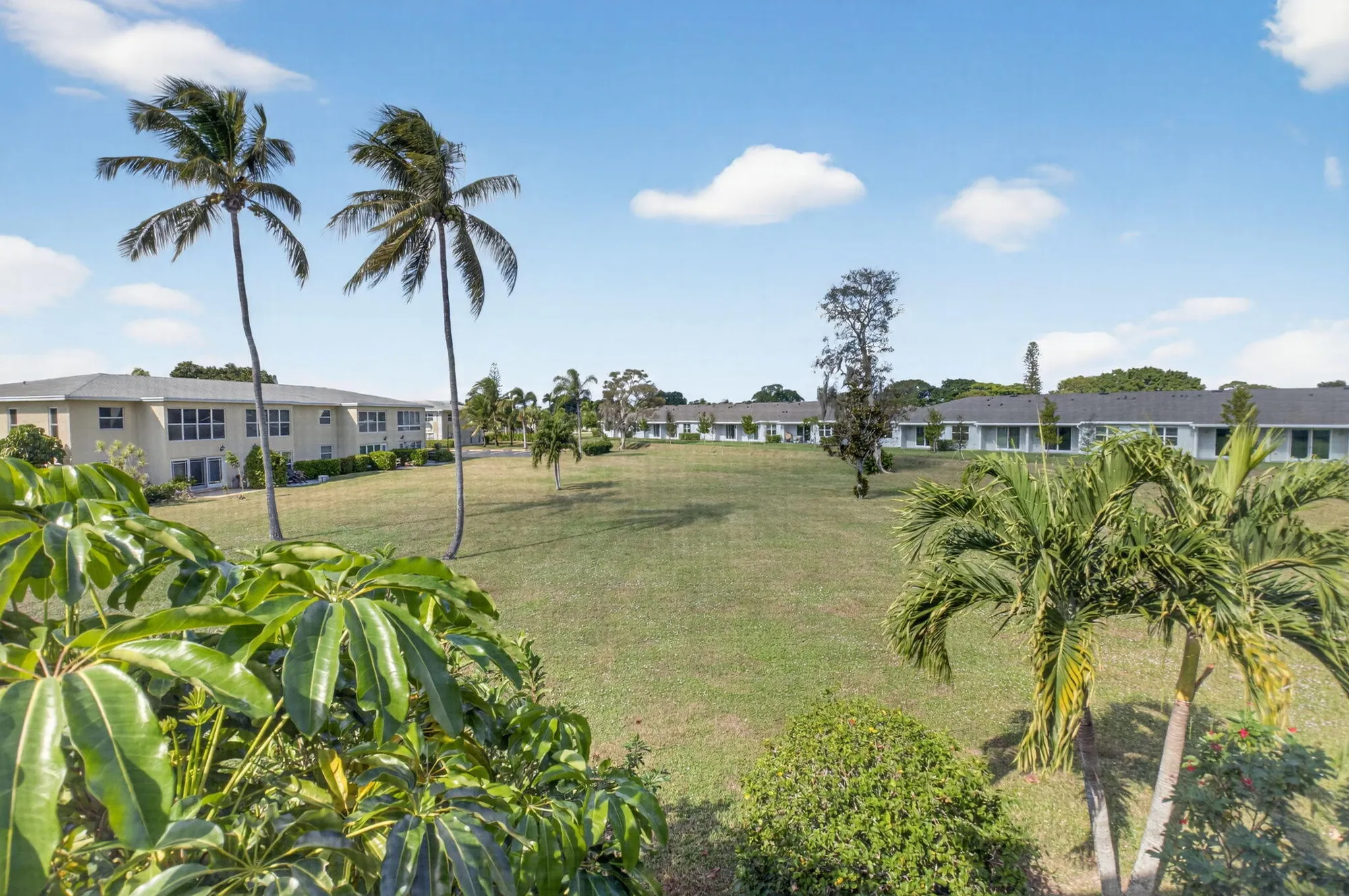 Property Slideshow image 46 of 58 | 13757 flora pl g, Delray Beach, FL, 33484