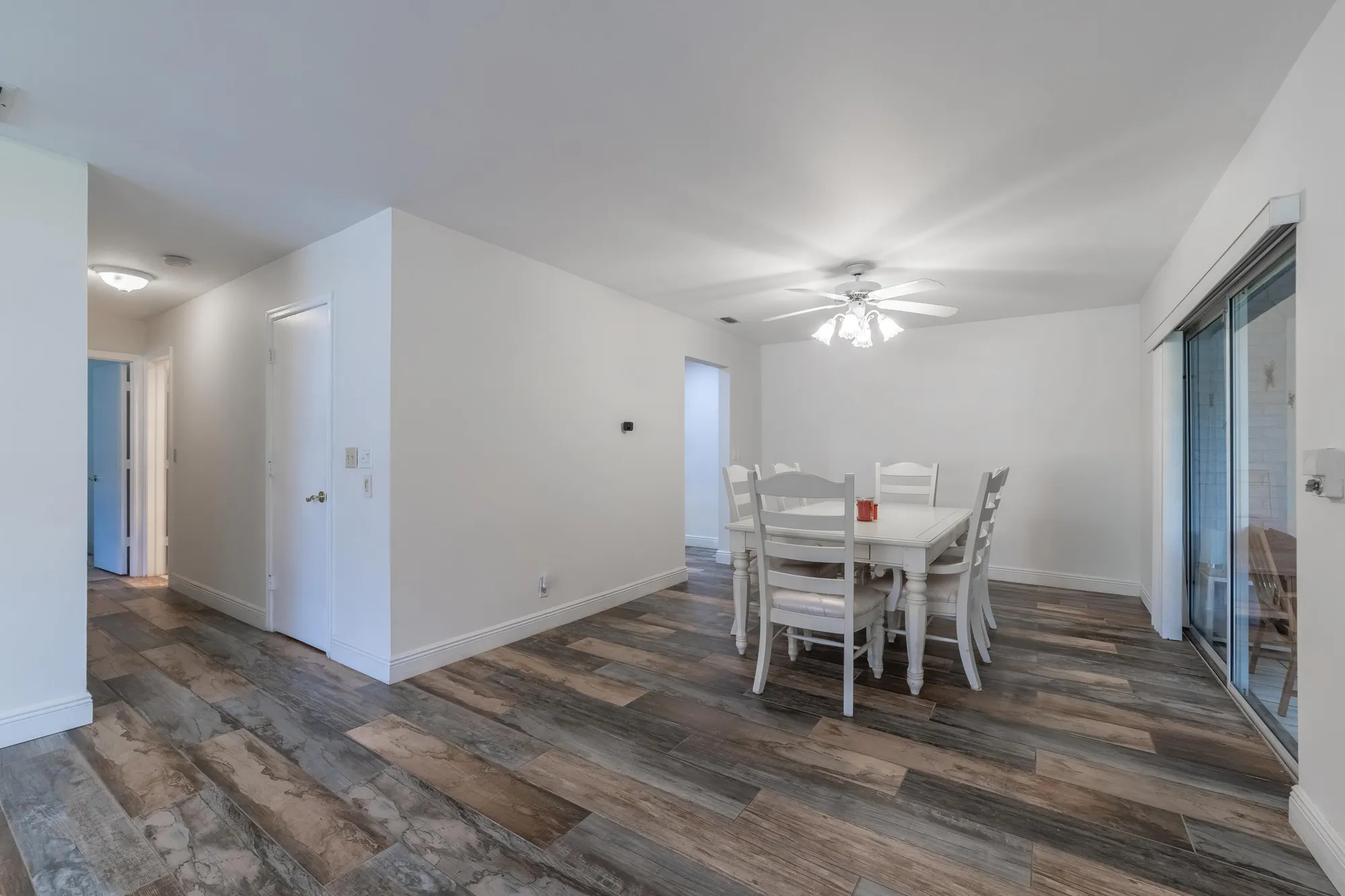 Property Slideshow image 10 of 36 | 10110 44th way s # 386, Boynton Beach, FL, 33436