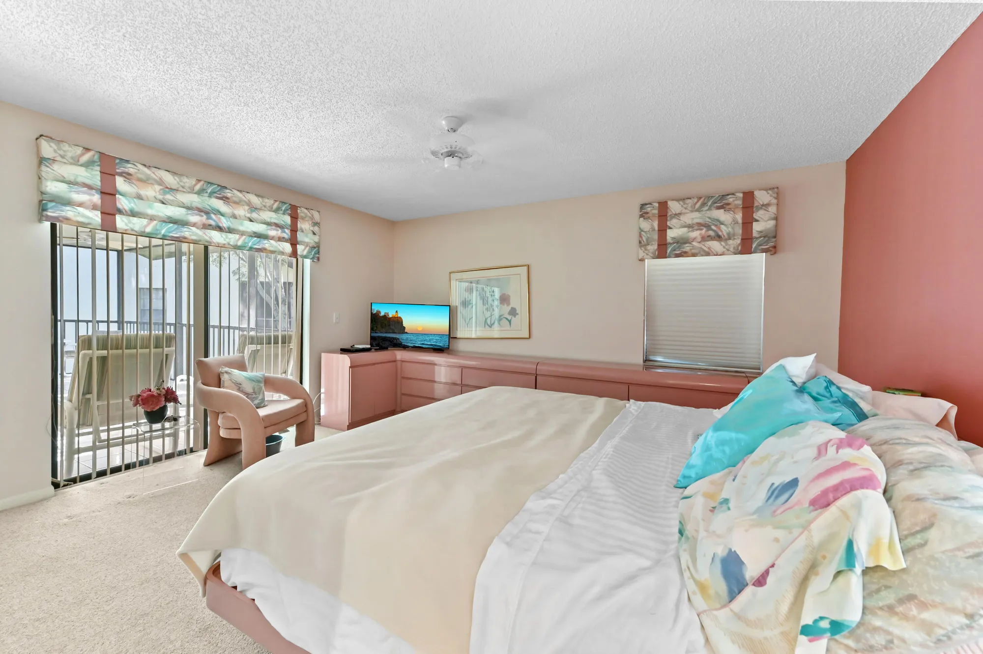 Property Slideshow image 28 of 32 | 10247 n circle lake dr 201, Boynton Beach, FL, 33437