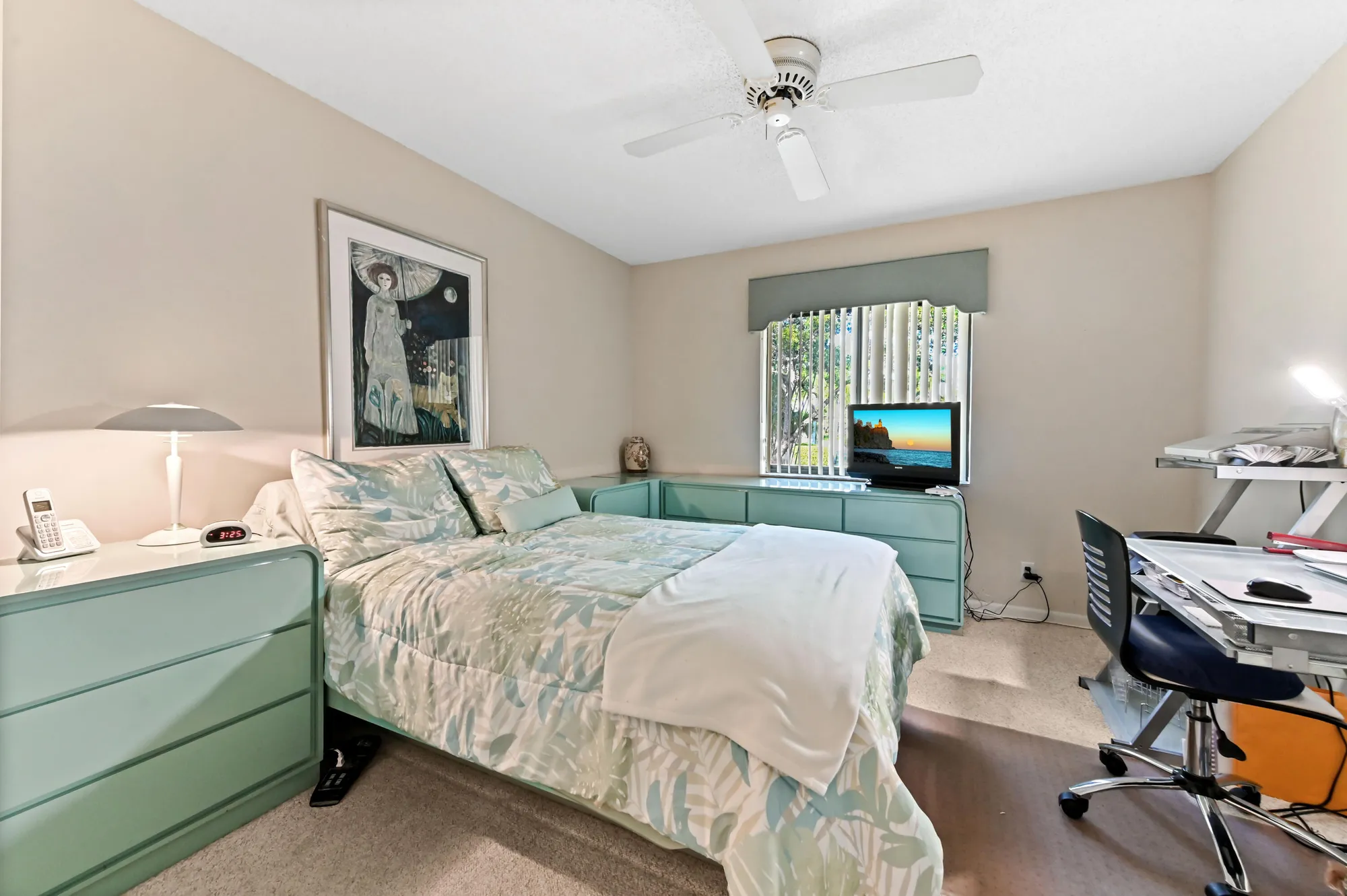 Property Slideshow image 24 of 32 | 10247 n circle lake dr 201, Boynton Beach, FL, 33437