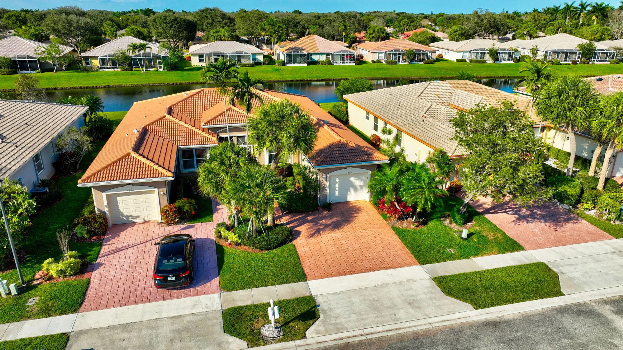 Property Slideshow image 73 of 98 | 5803 island reach ln, Boynton Beach, FL, 33437
