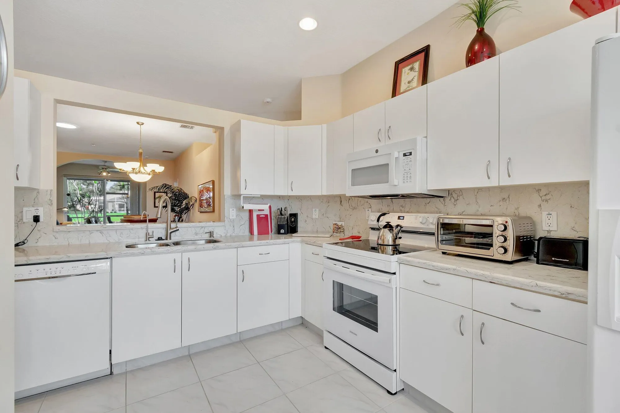 Property Slideshow image 23 of 98 | 5803 island reach ln, Boynton Beach, FL, 33437