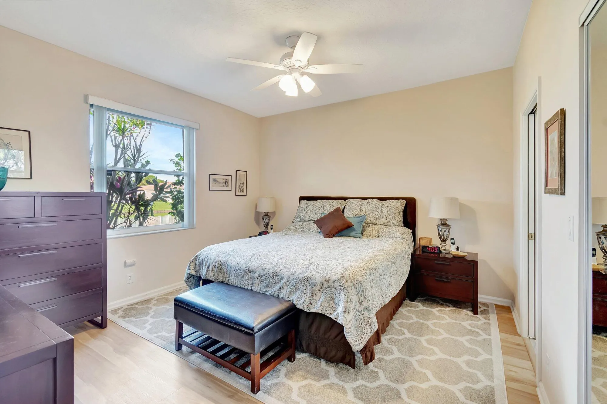 Property Slideshow image 28 of 98 | 5803 island reach ln, Boynton Beach, FL, 33437