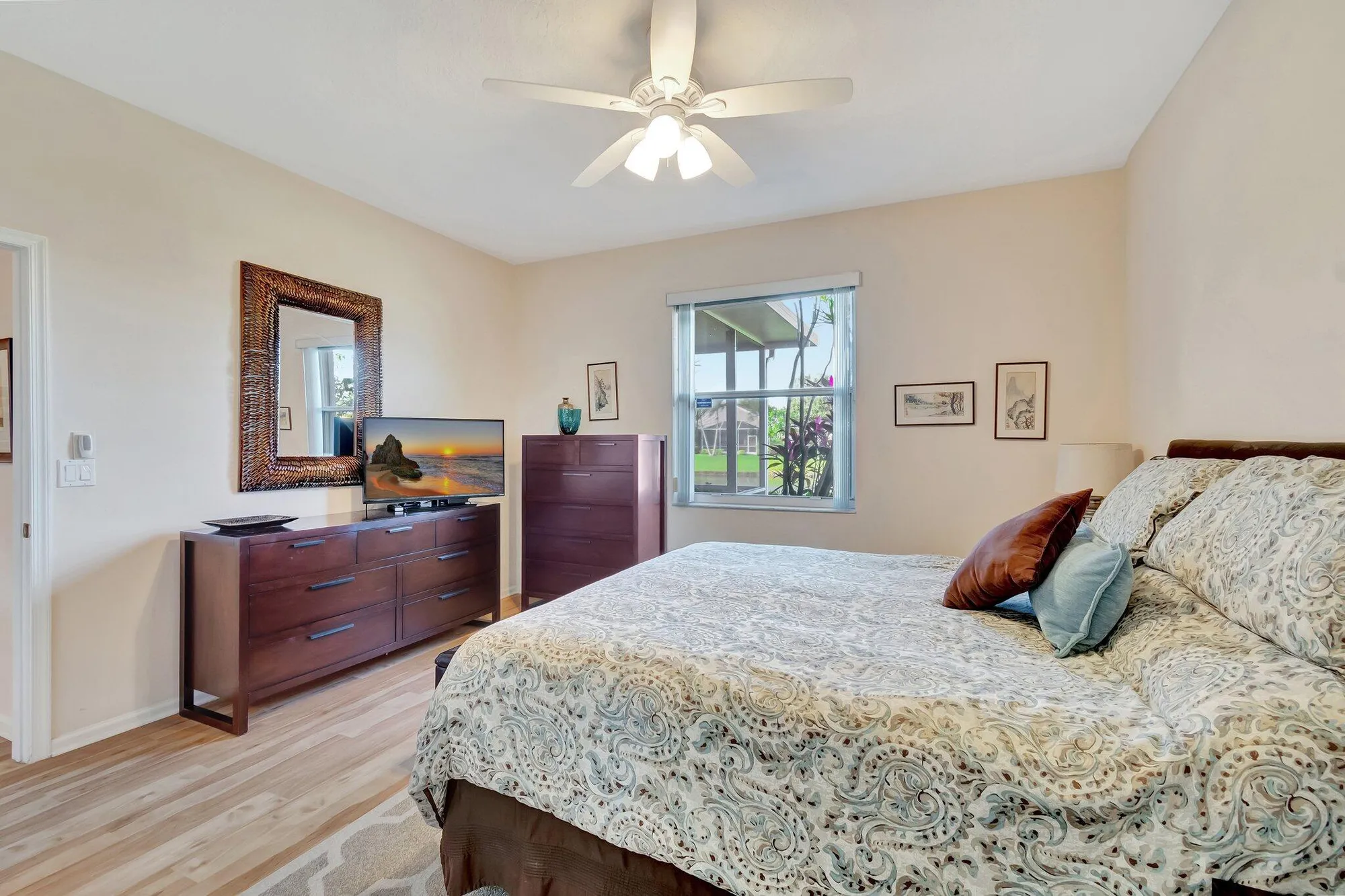 Property Slideshow image 29 of 98 | 5803 island reach ln, Boynton Beach, FL, 33437